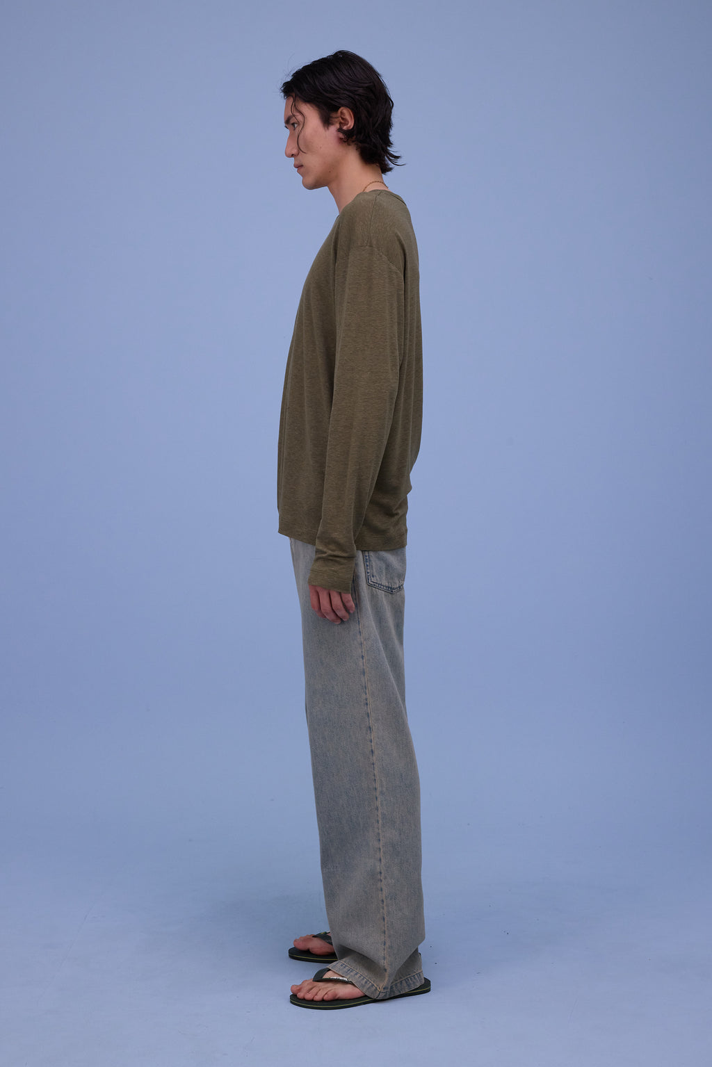 Geoff T-shirt in dark olive