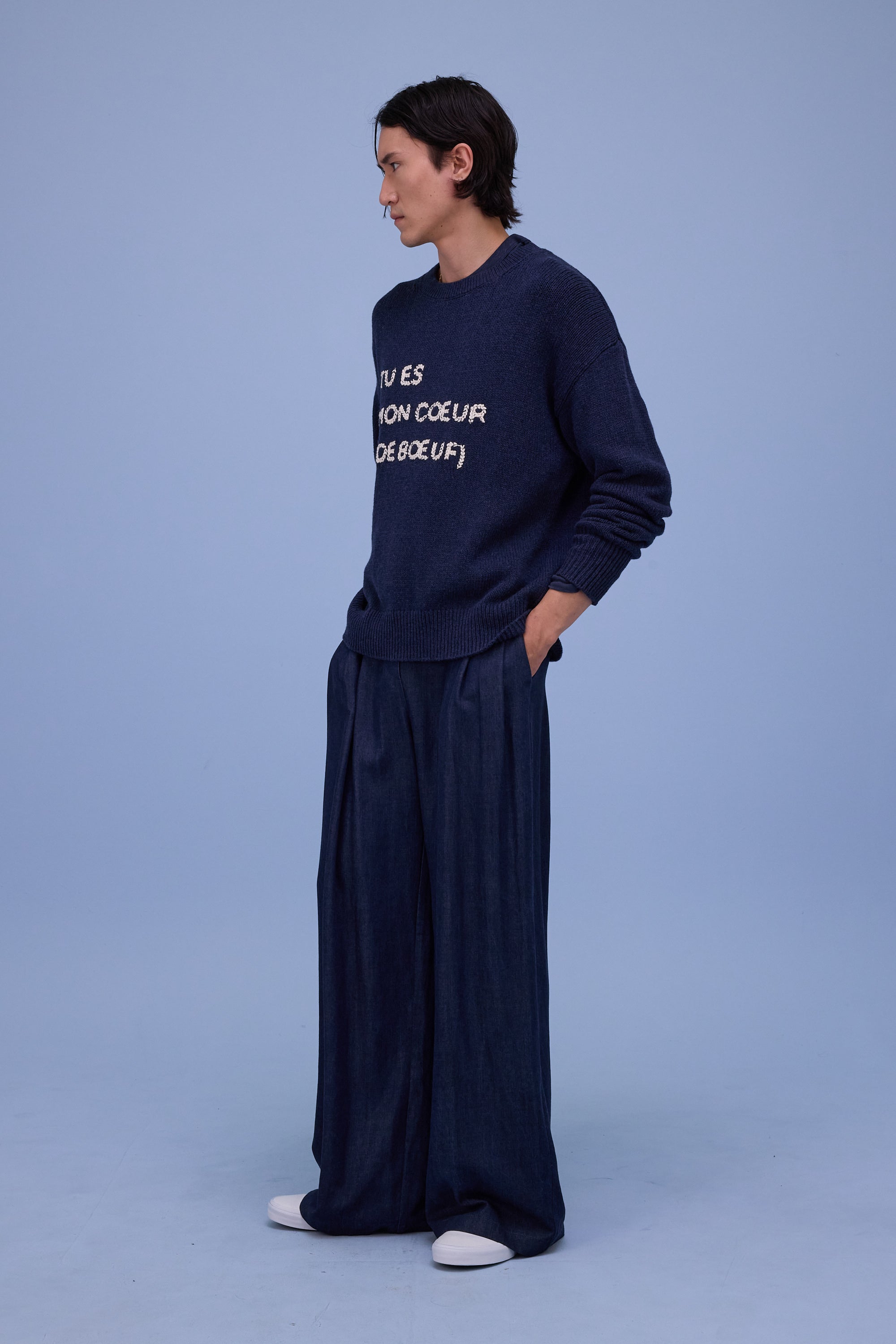 Heguri knitted sweater in navy