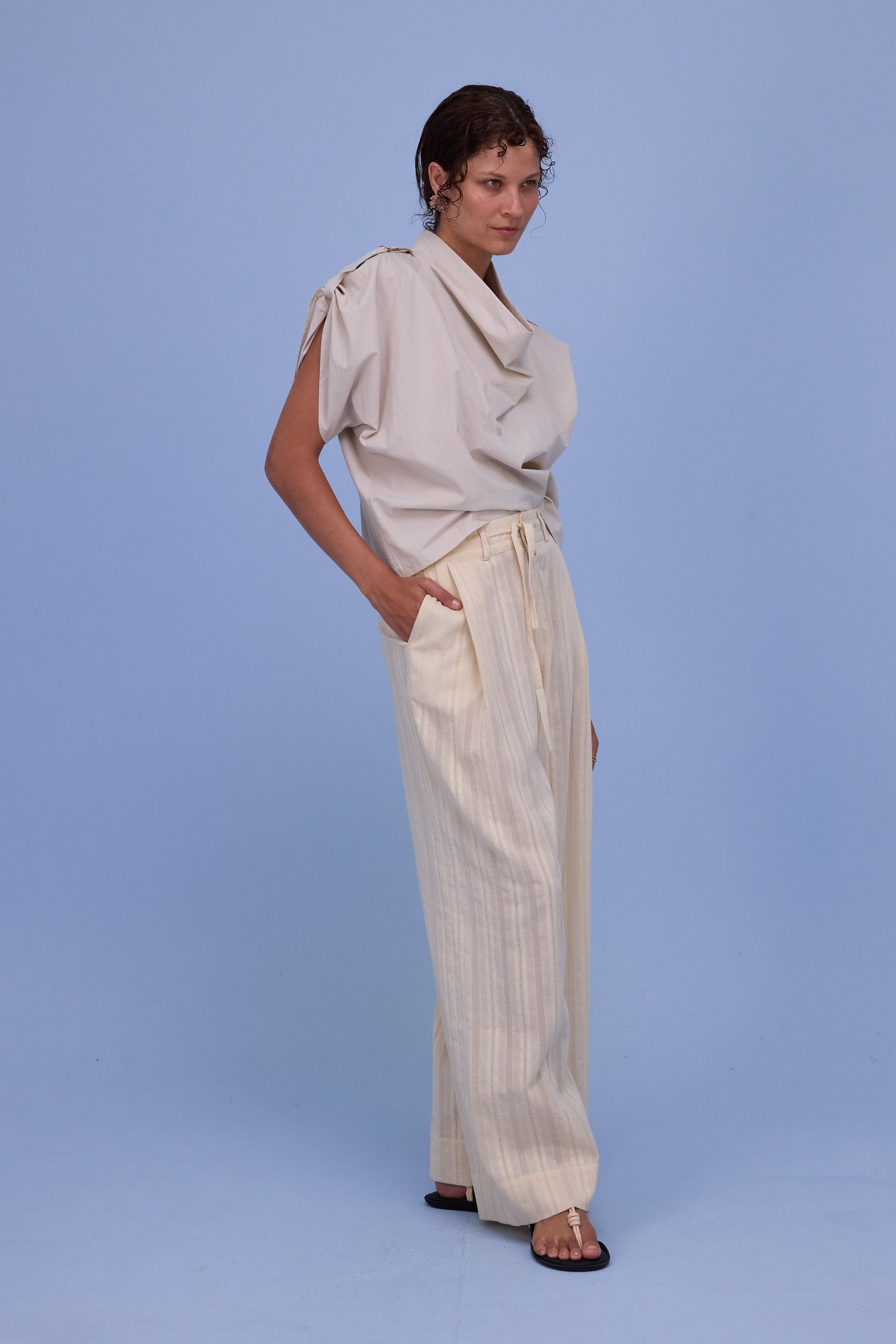 Haiko trousers in papyrus