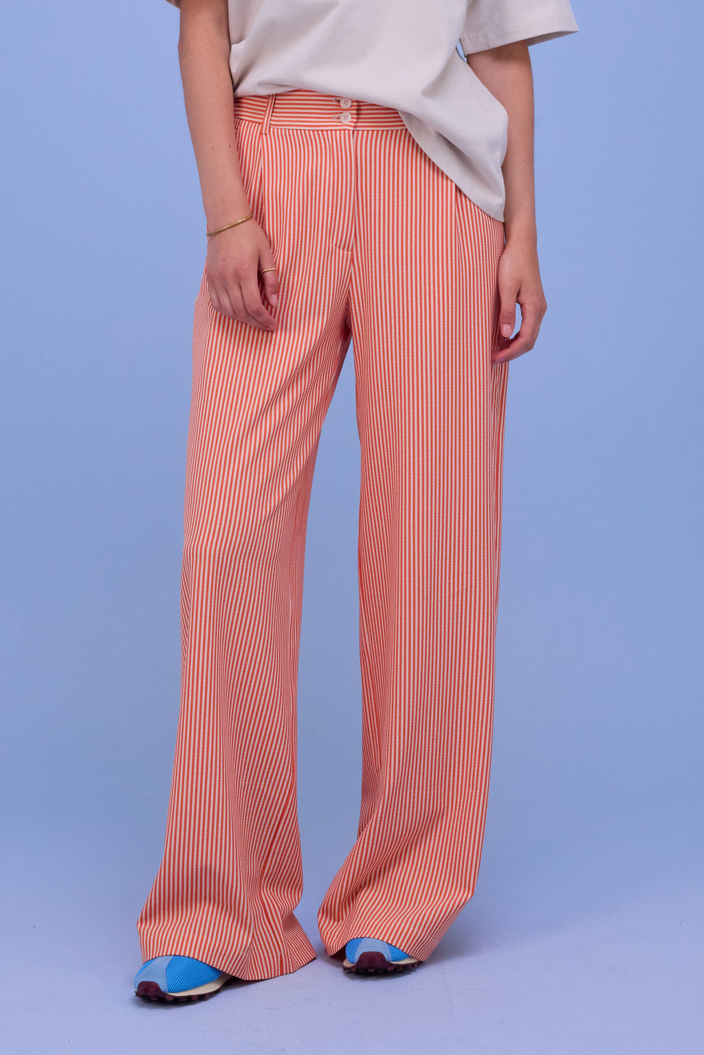 Edward trousers in orange seersucker