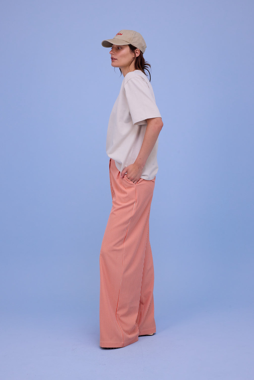 Edward trousers in orange seersucker