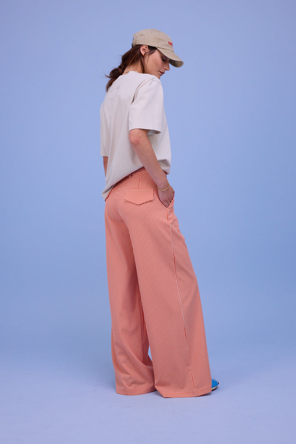 Edward trousers in orange seersucker