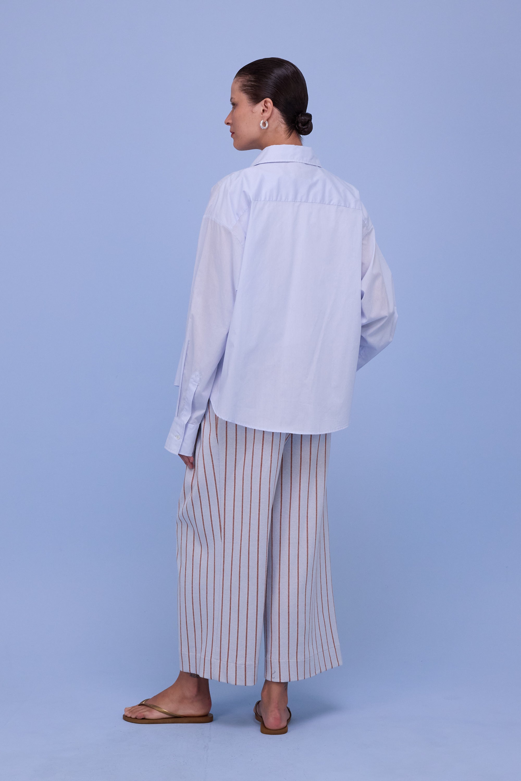 Helier trousers in sky blue/red stripes