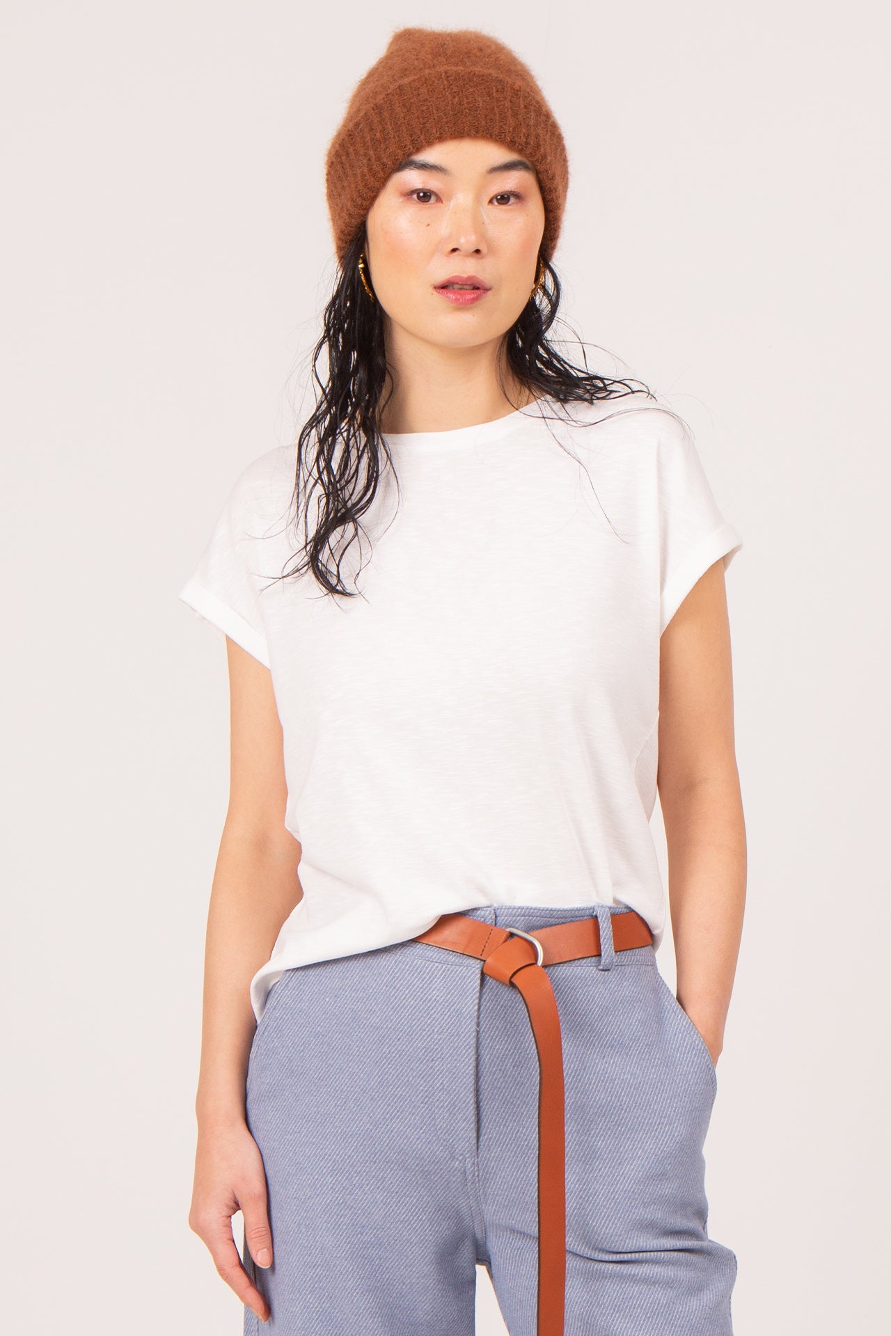 Ceinture en cuir à anneau en D couleur cognac