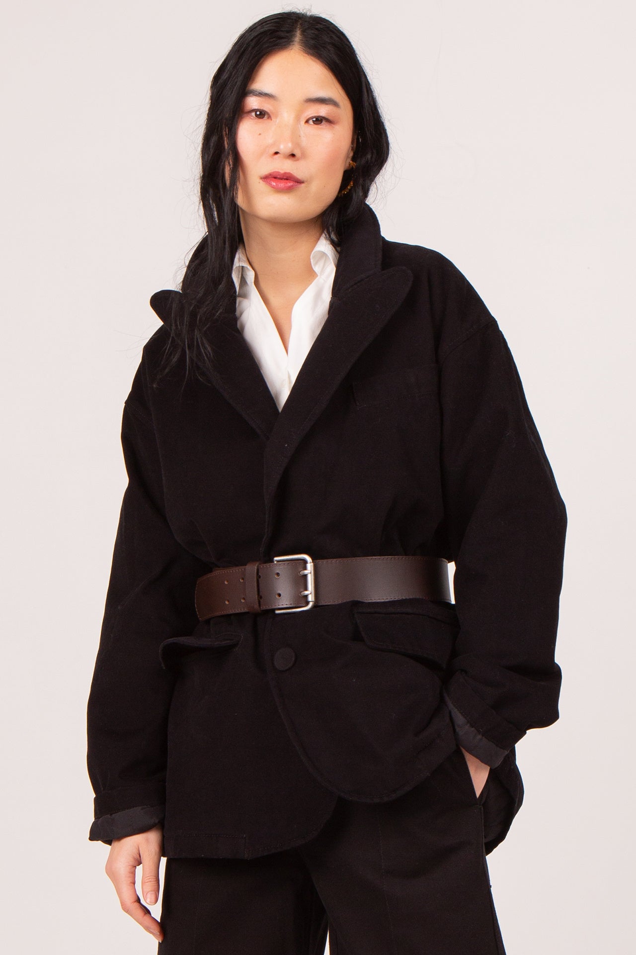 Dark brown belt with double closure