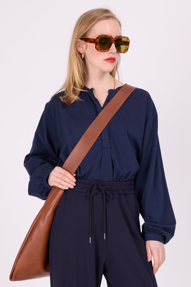 Ceylan dunkelblaue Bluse