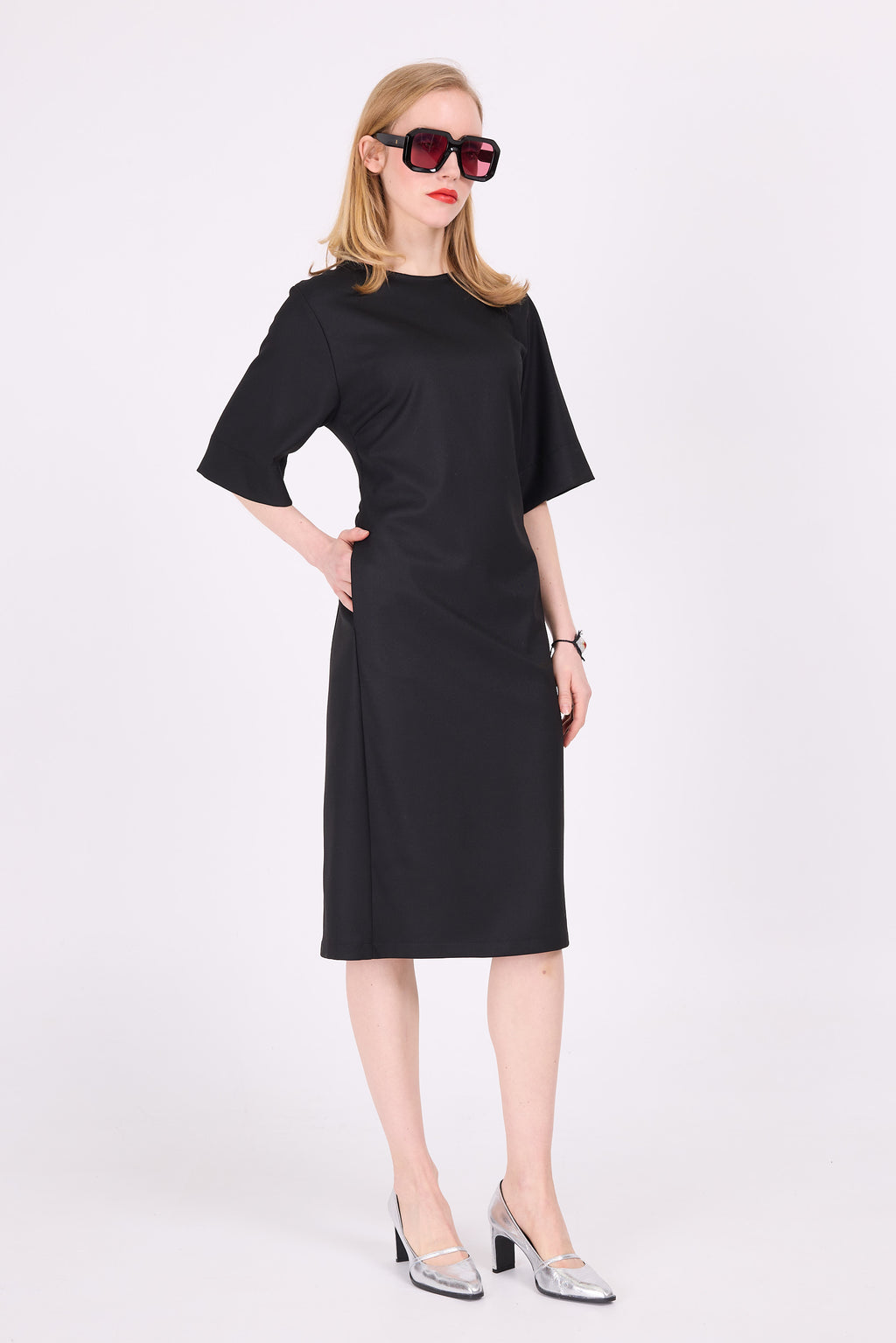 Elena schwarzes Kleid