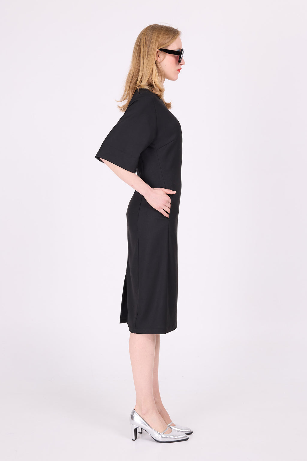 Elena schwarzes Kleid