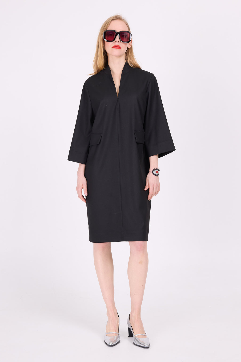 Eugenie schwarzes Kleid