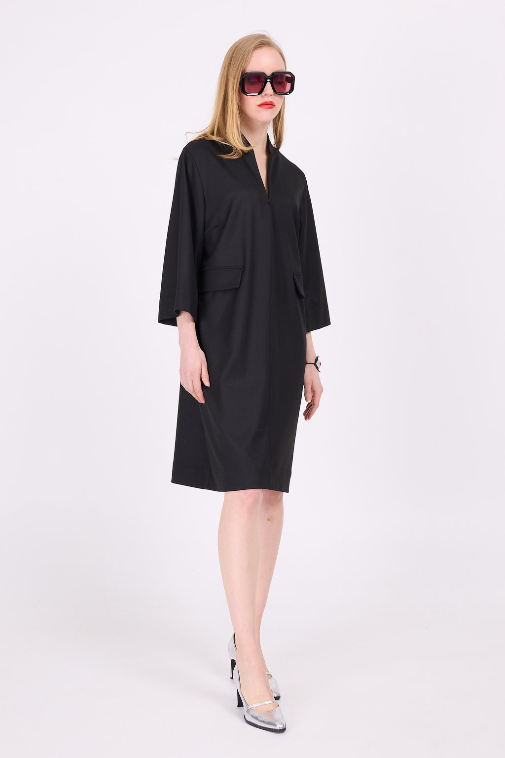Eugenie schwarzes Kleid