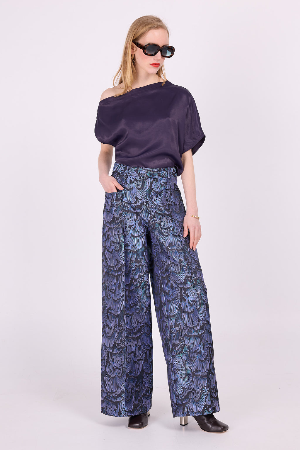 Hose Bolivar in blau-lila Libelle