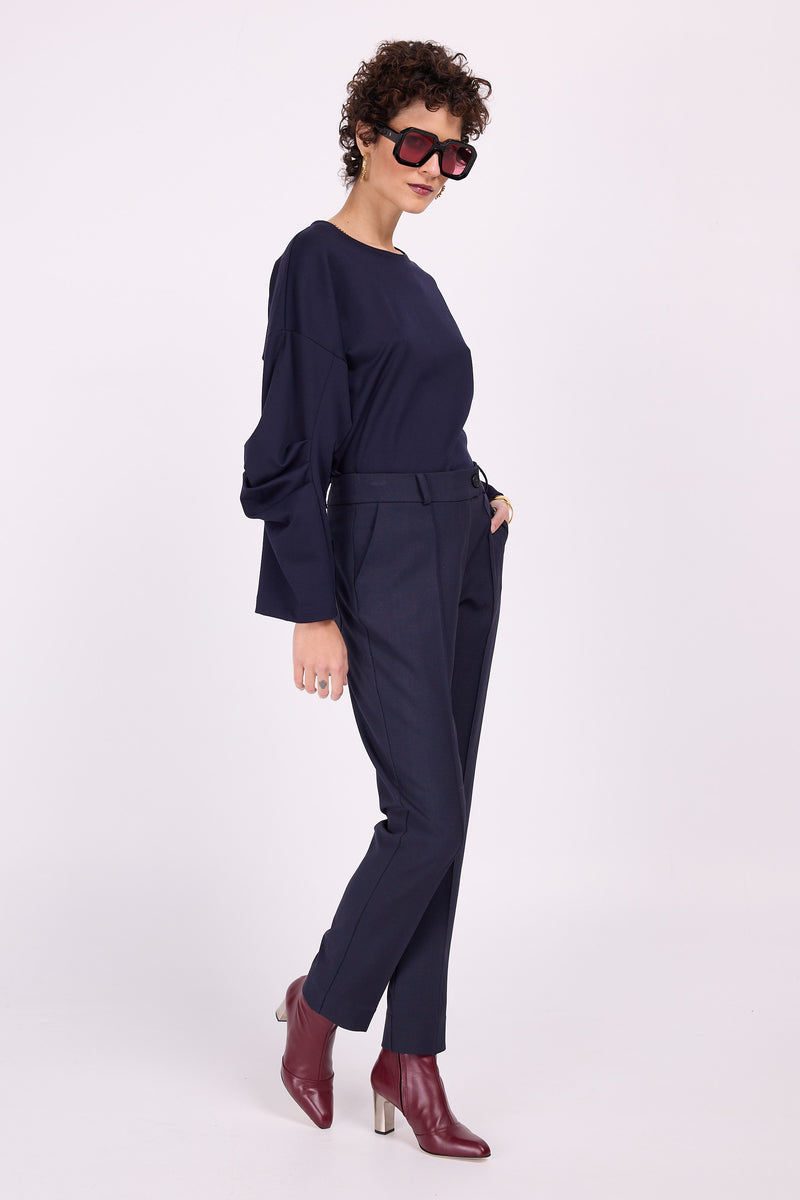 Emiel pantalon bleu avec tache rouge