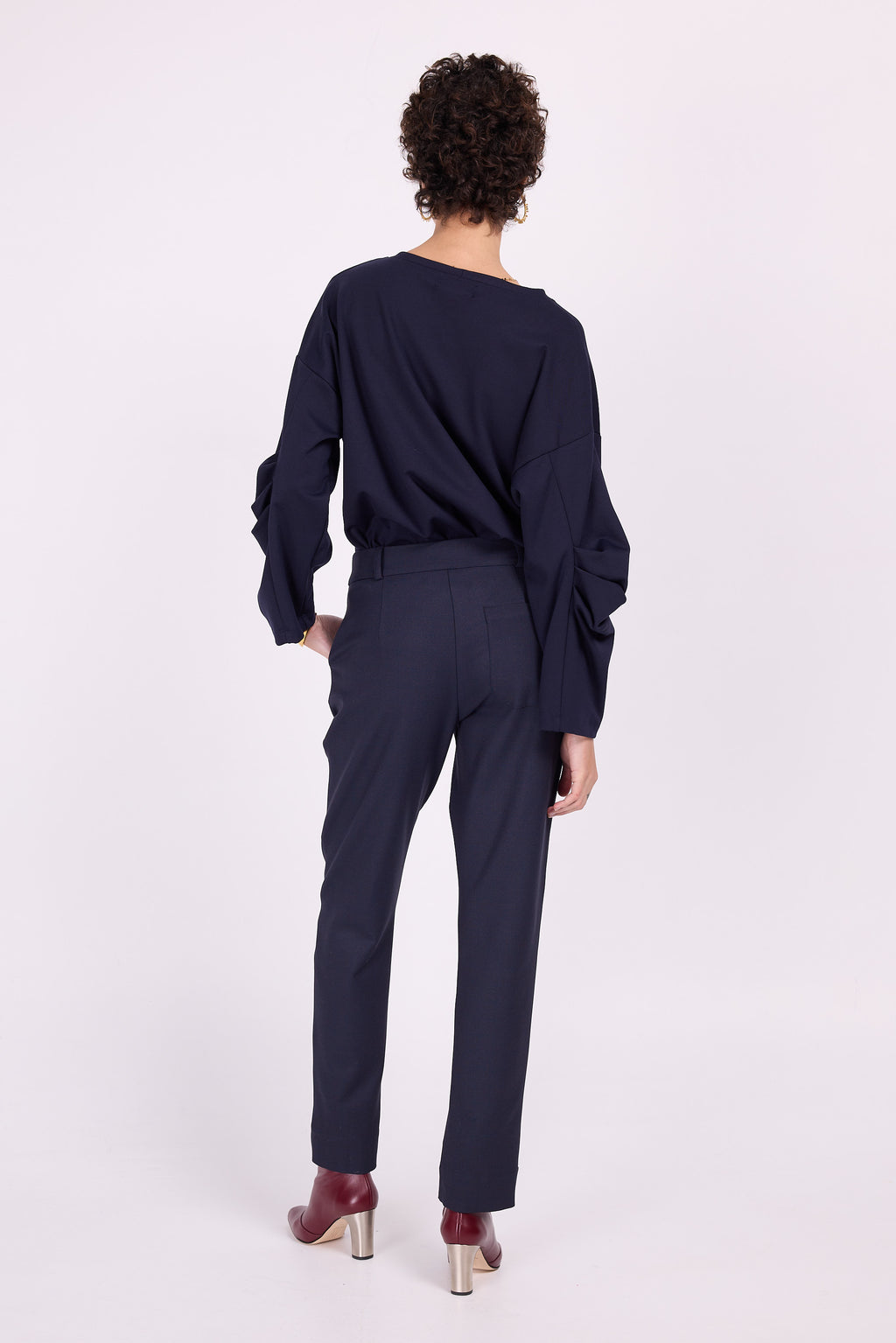Emiel pantalon bleu avec tache rouge