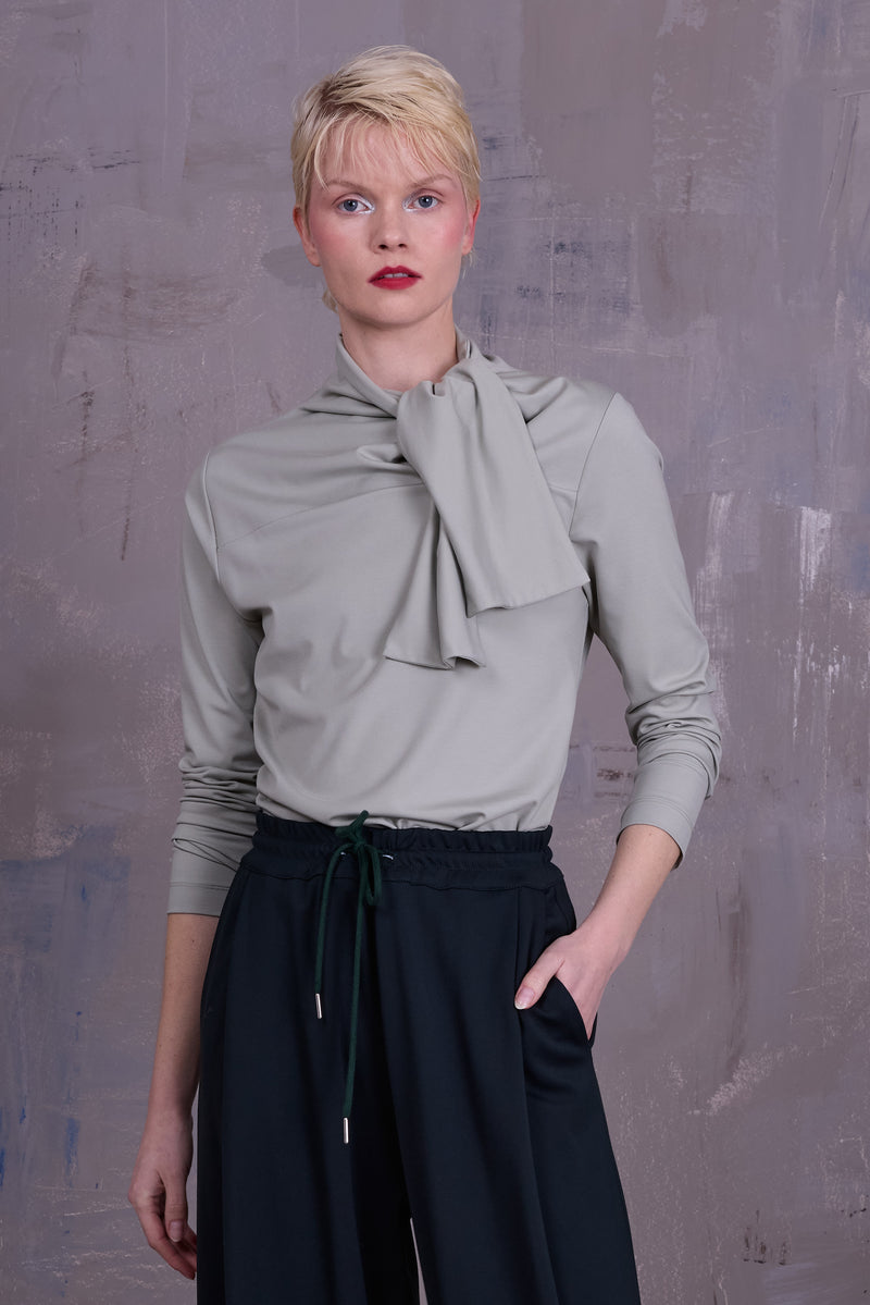 Gemma  sage T-shirt met strik