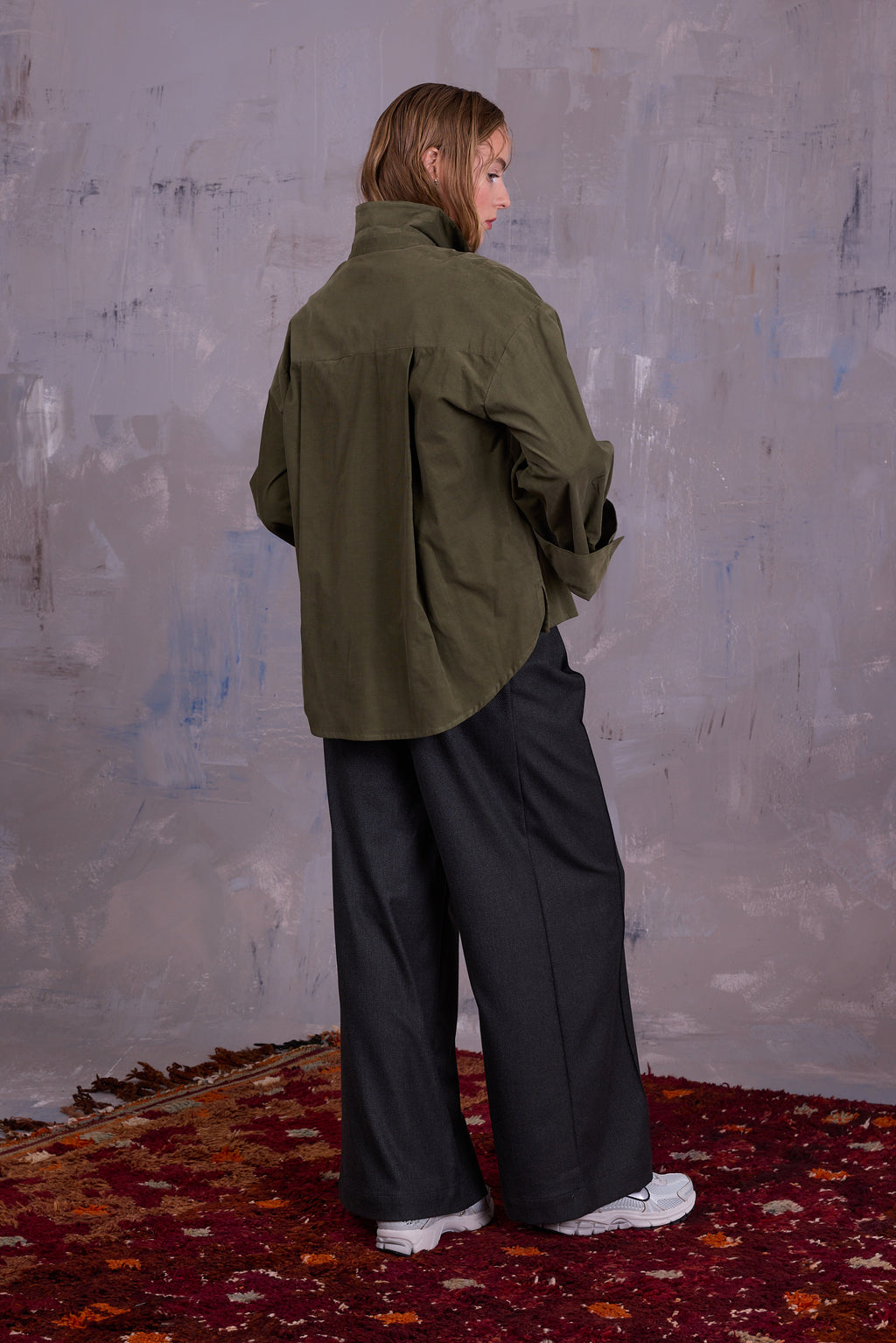 Giola shirt in olive