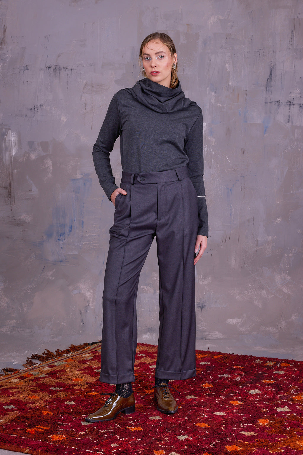 Georgina sweater in dark grey