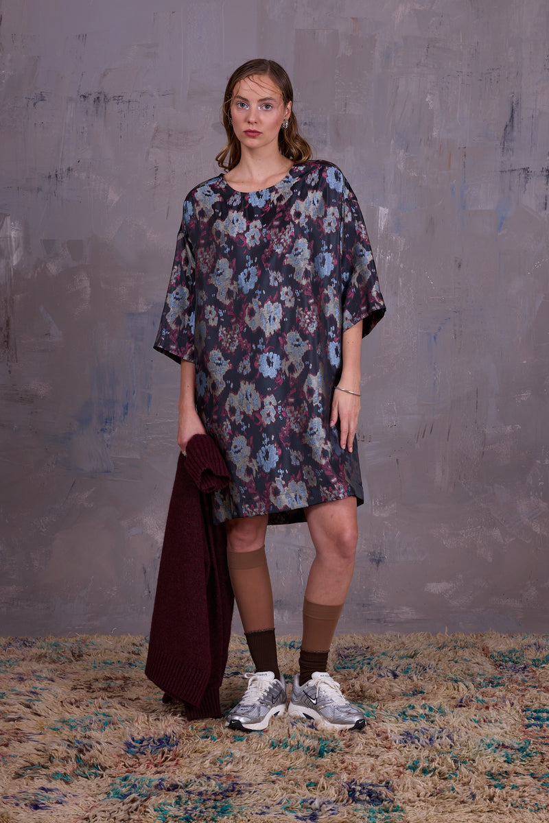 Robe Eliana