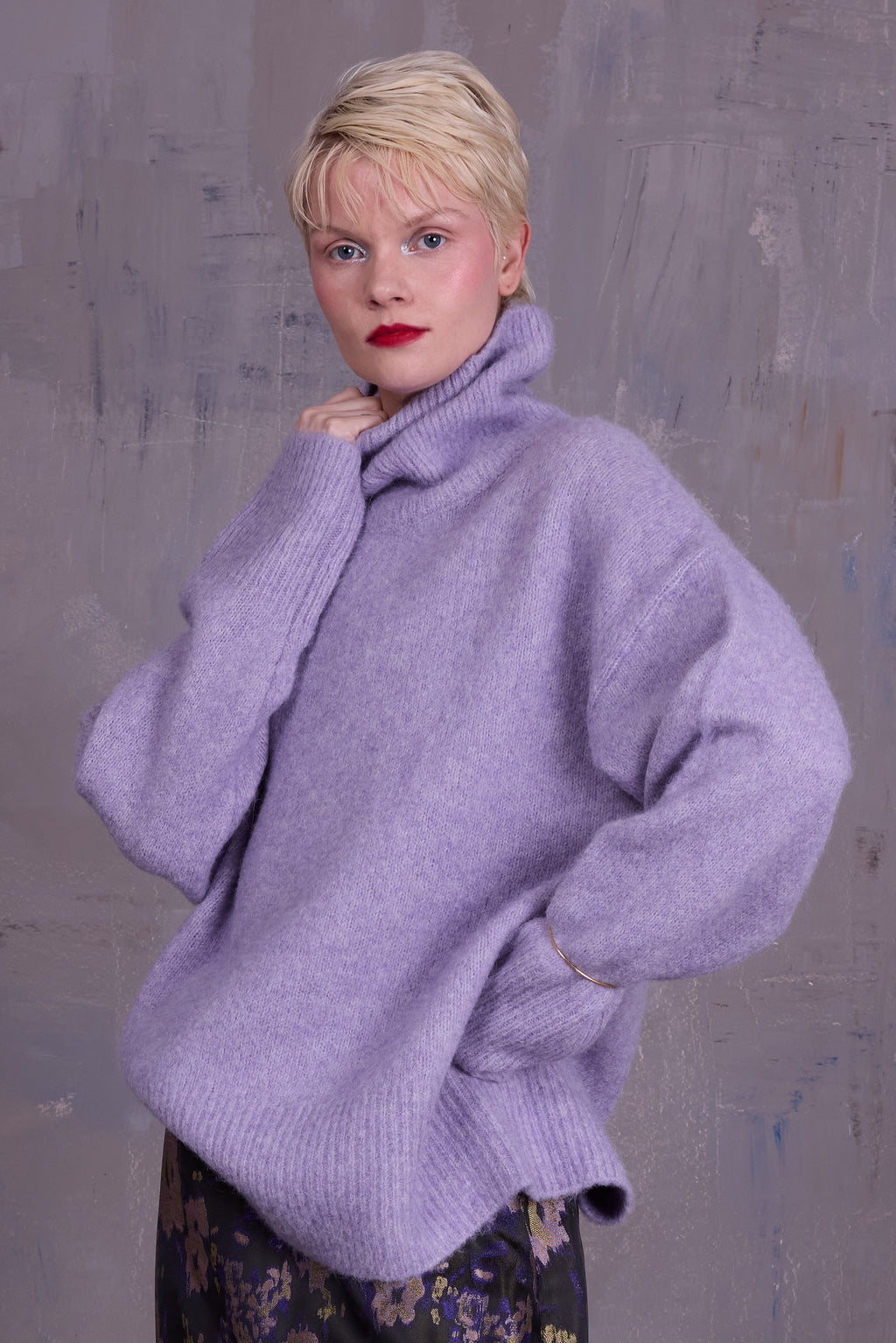 Geertrui knitted sweater in lilac