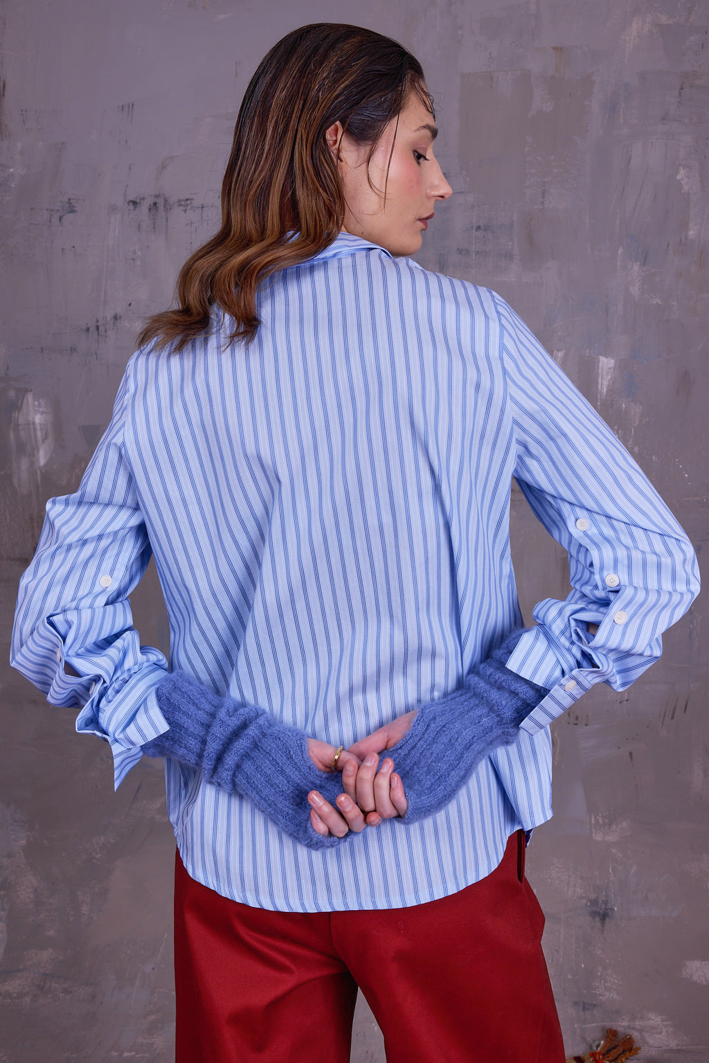 Gisbon arm warmers  in madonna blue