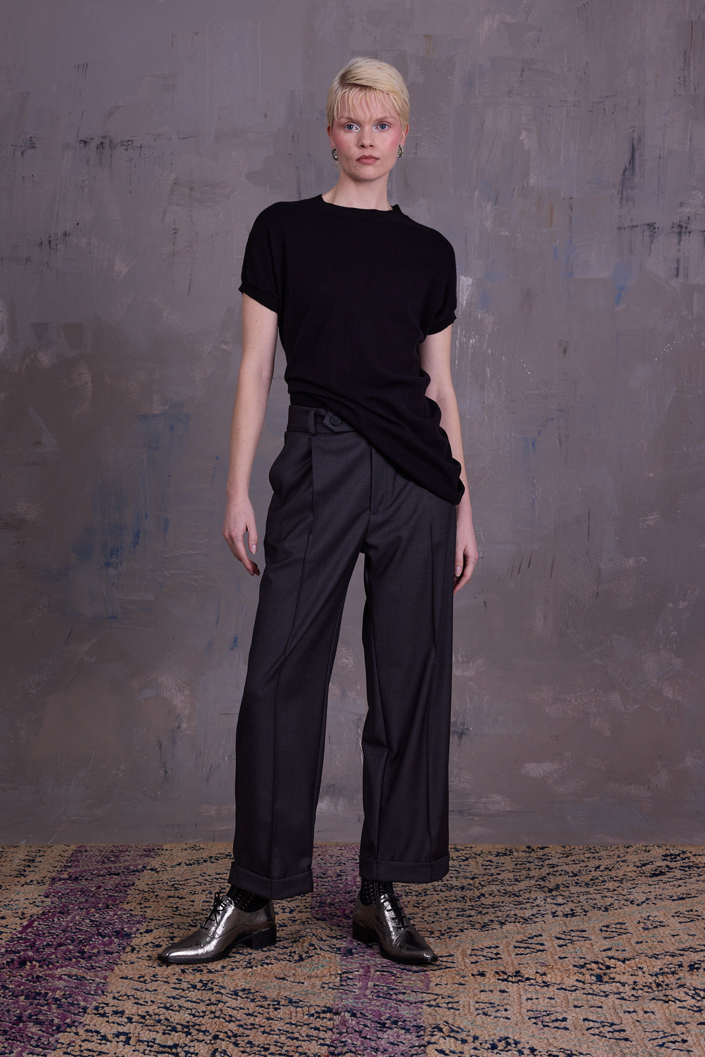 Top Gigi black