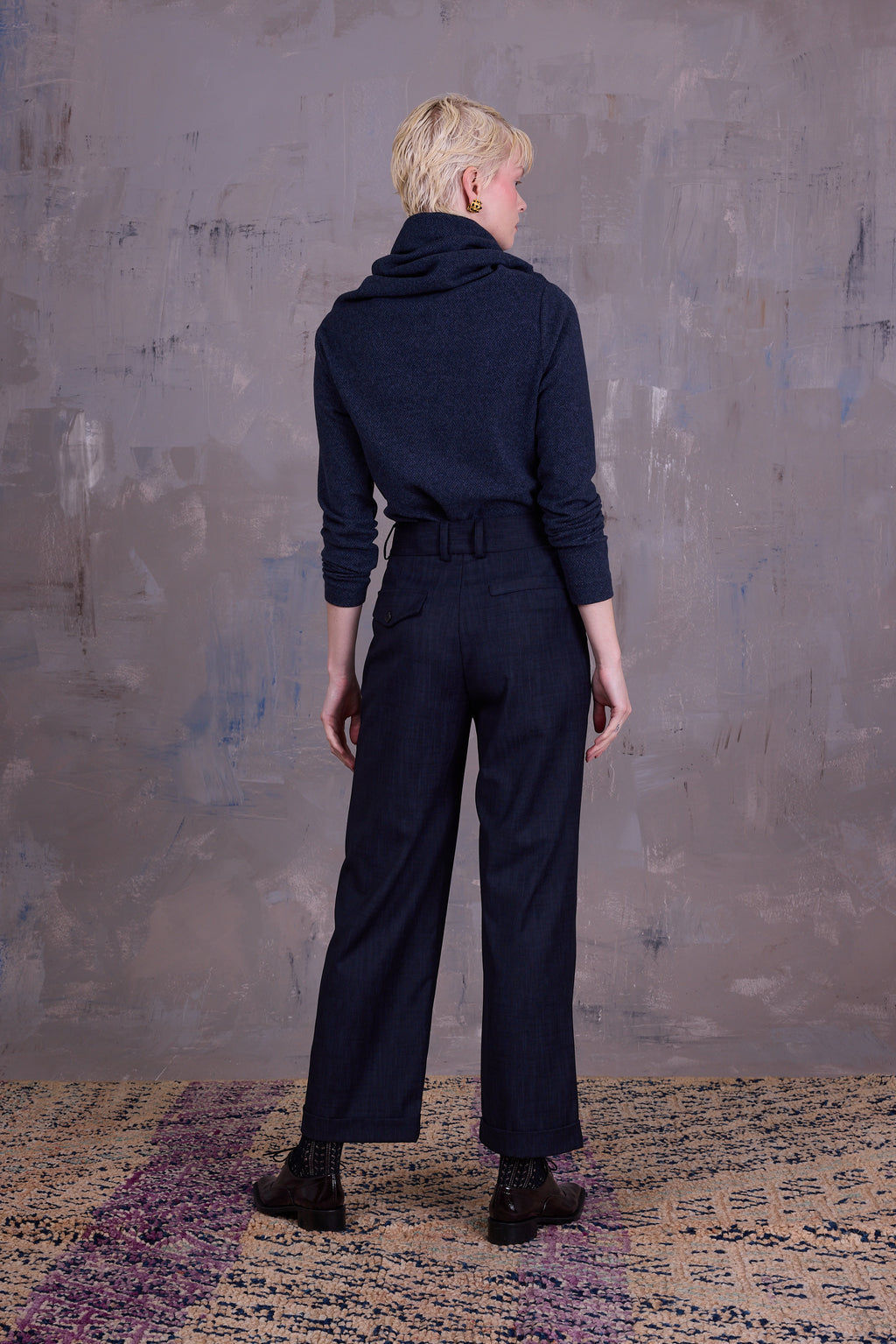 Enzo trousers in dark blue