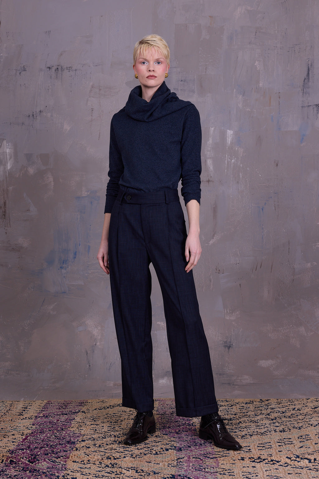 Enzo trousers in dark blue