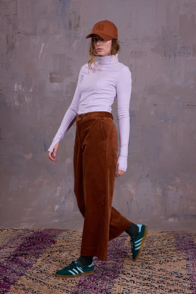 Gong broek in hazelnut velvet