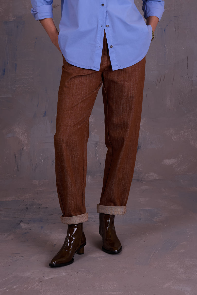 Fannie broek in hazelnut gabardine