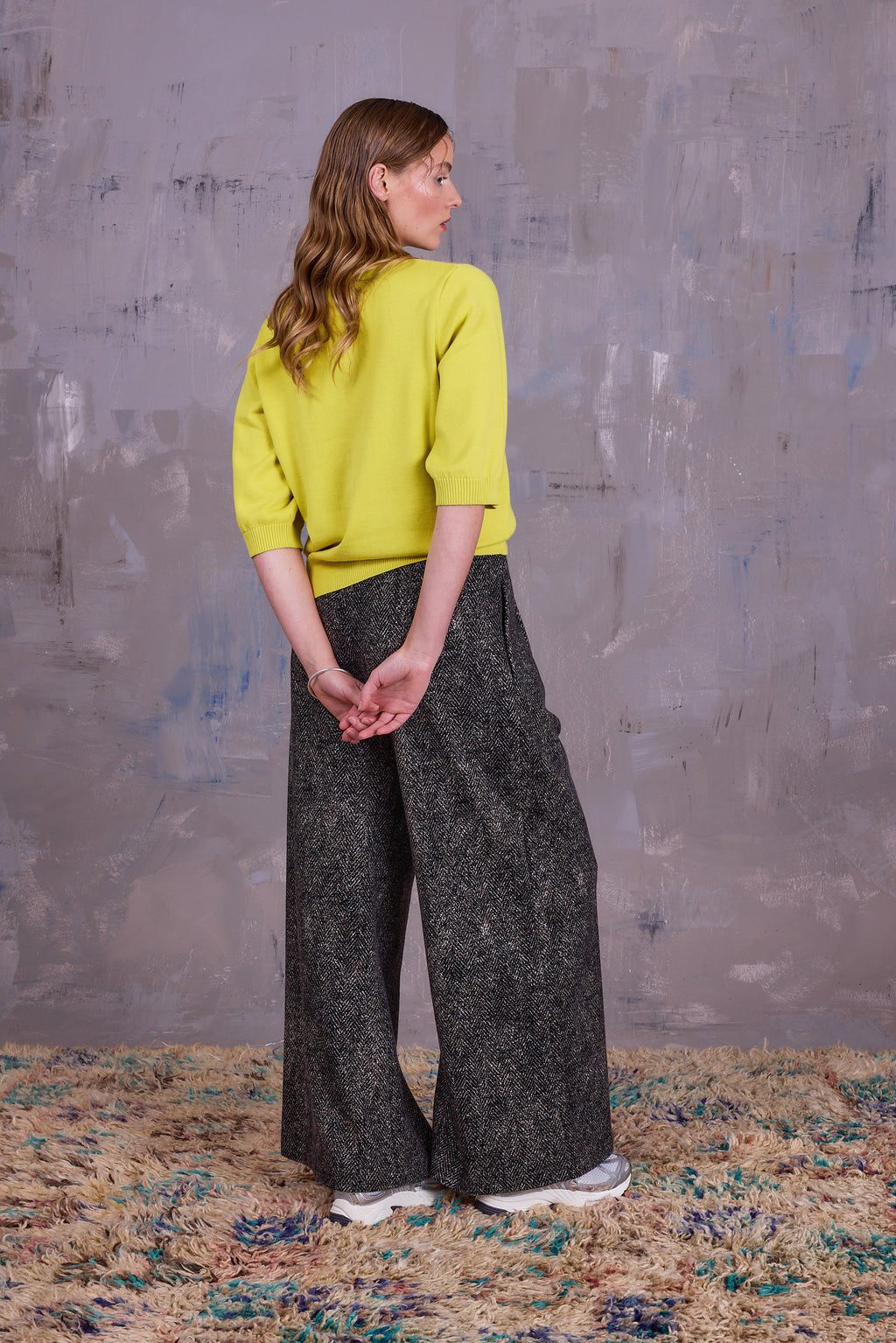 Egbert trousers in dark herringbone