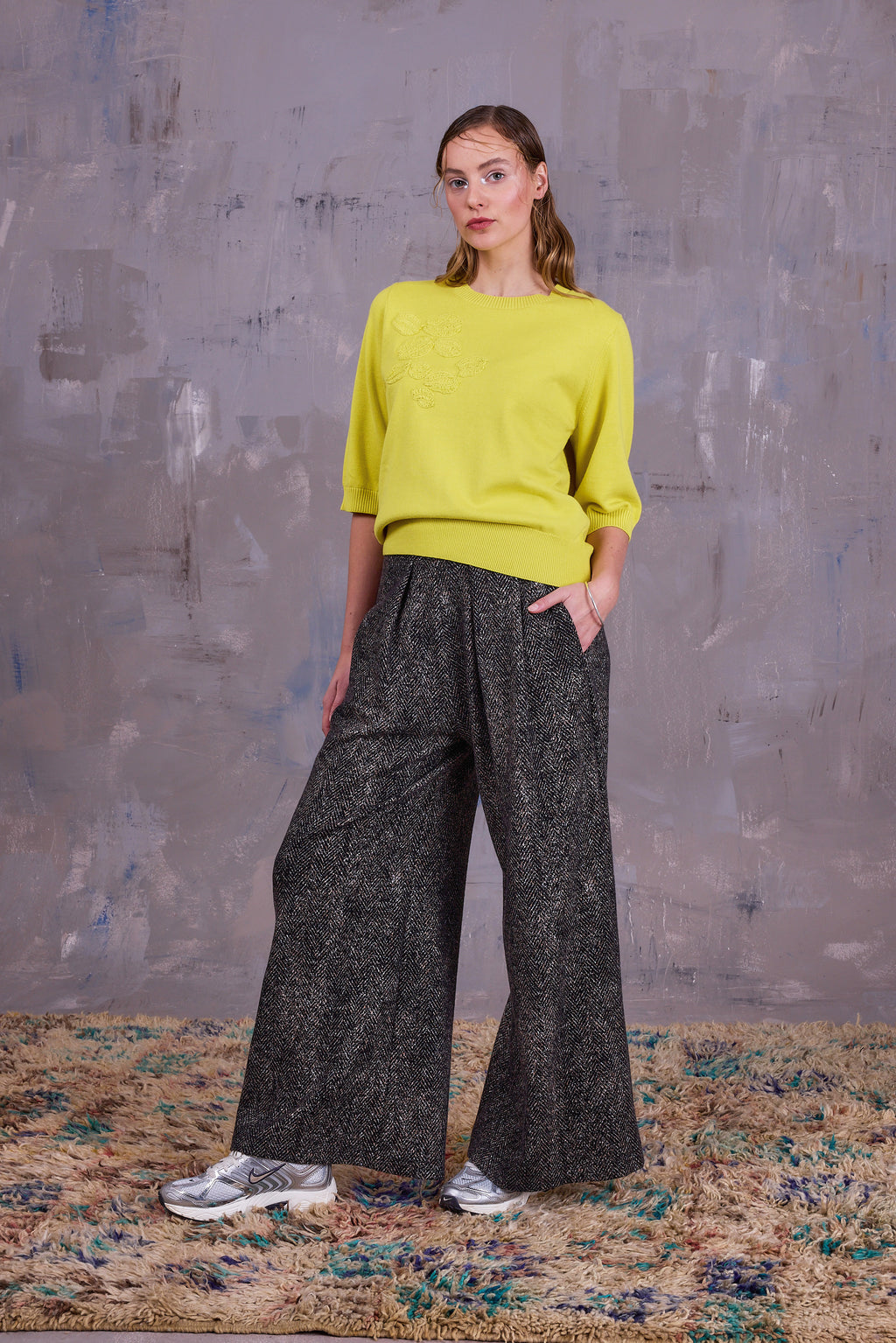 Egbert trousers in dark herringbone