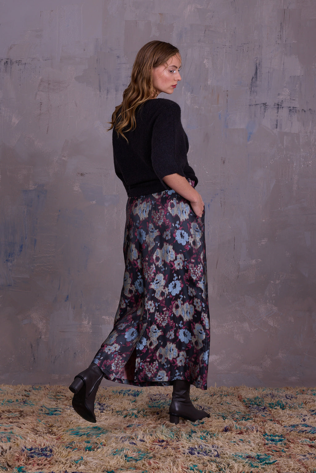 Emmanuel rok in pink blue jacquard