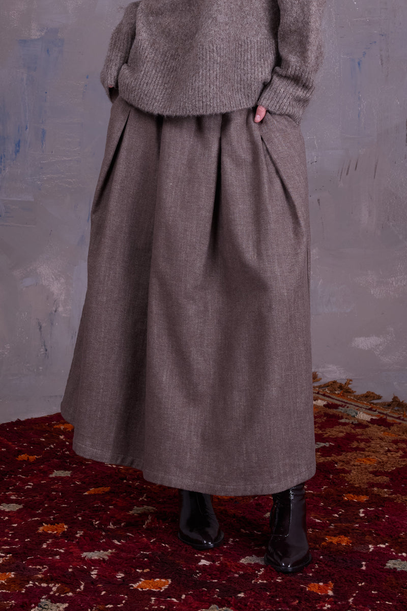 Fieke rok in greige gabardine
