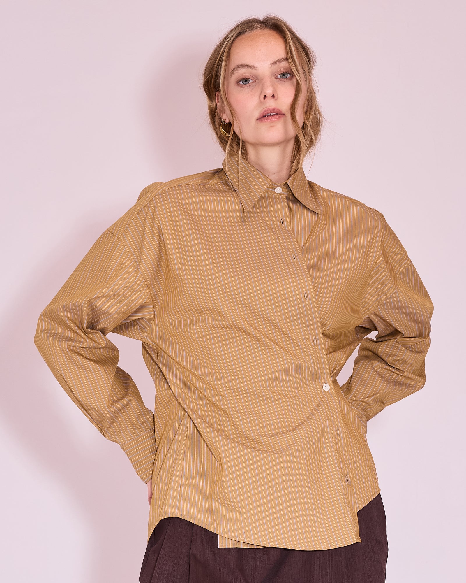 Gia blouse in mustard gold / blue stripes