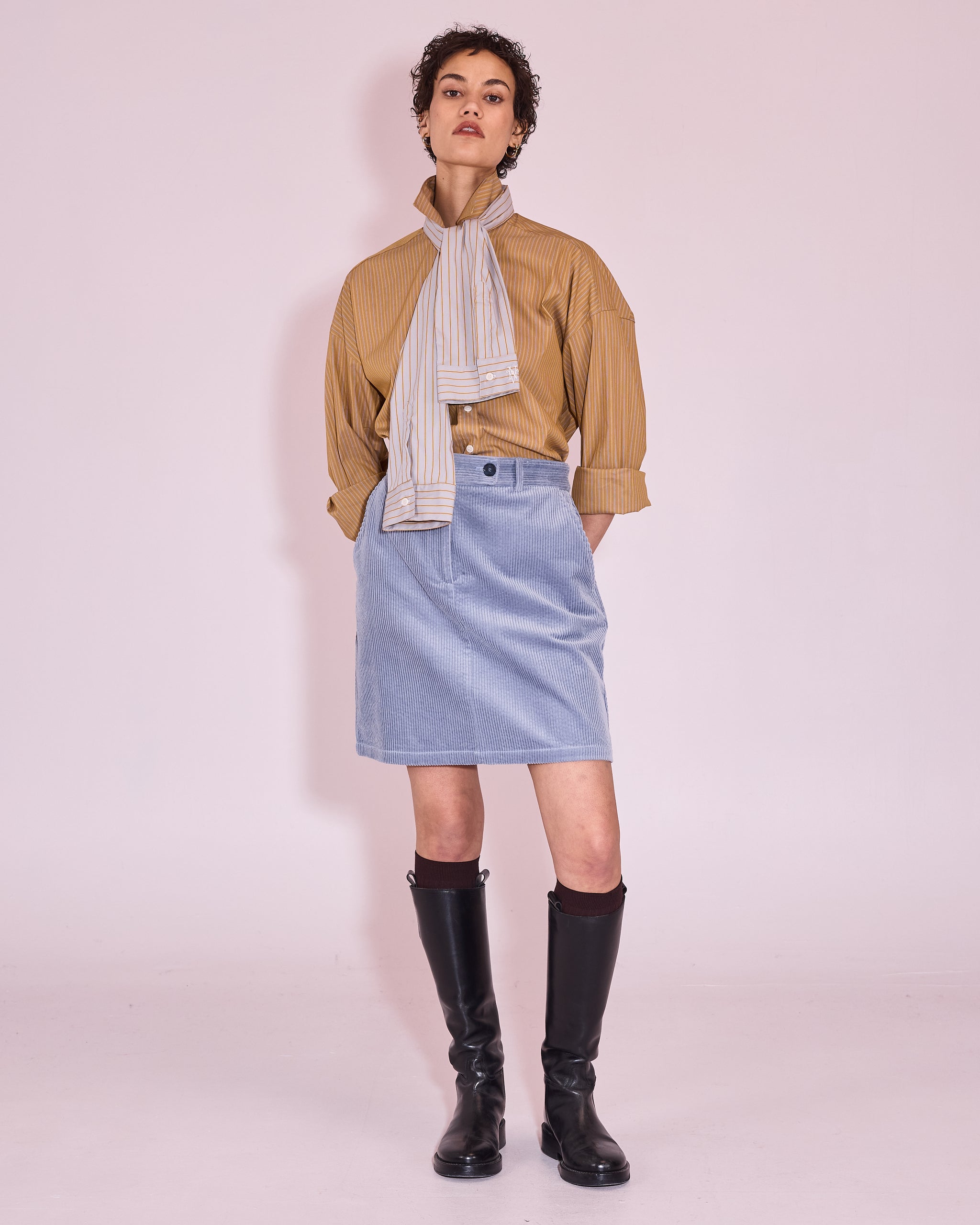 Hermine hemd in mustard gold / blue
