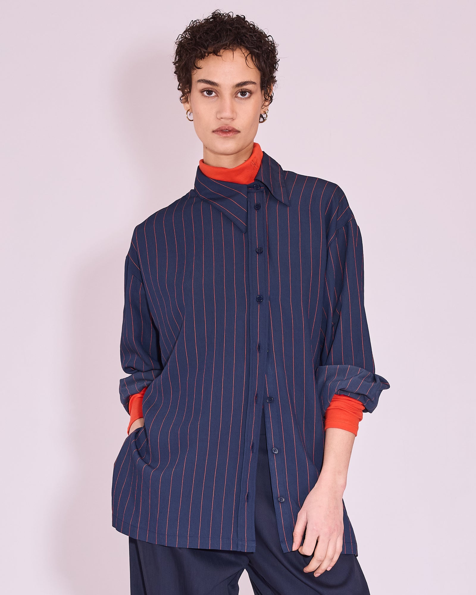 Jeanne hemd in navy / bright red