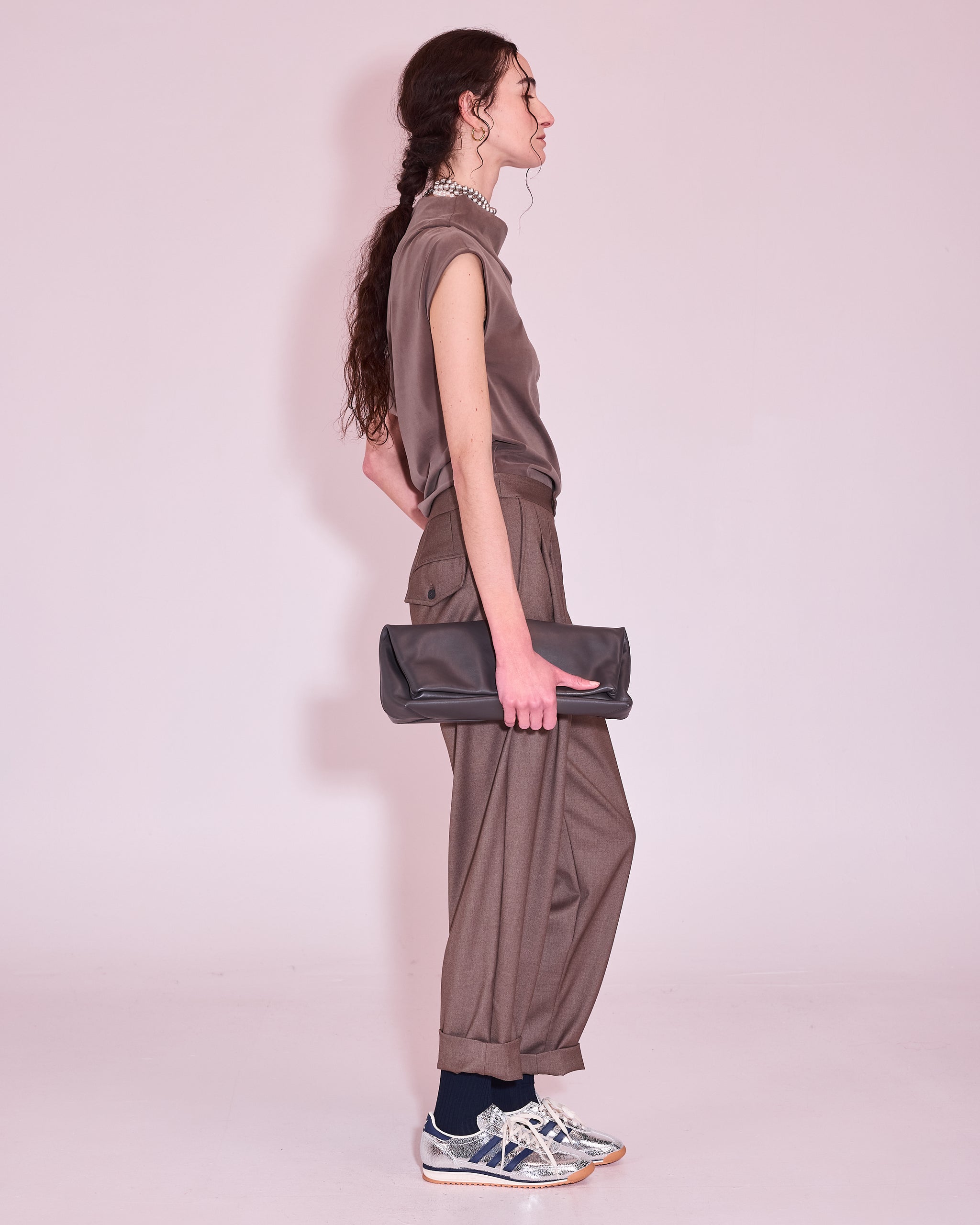 Jeni top in taupe