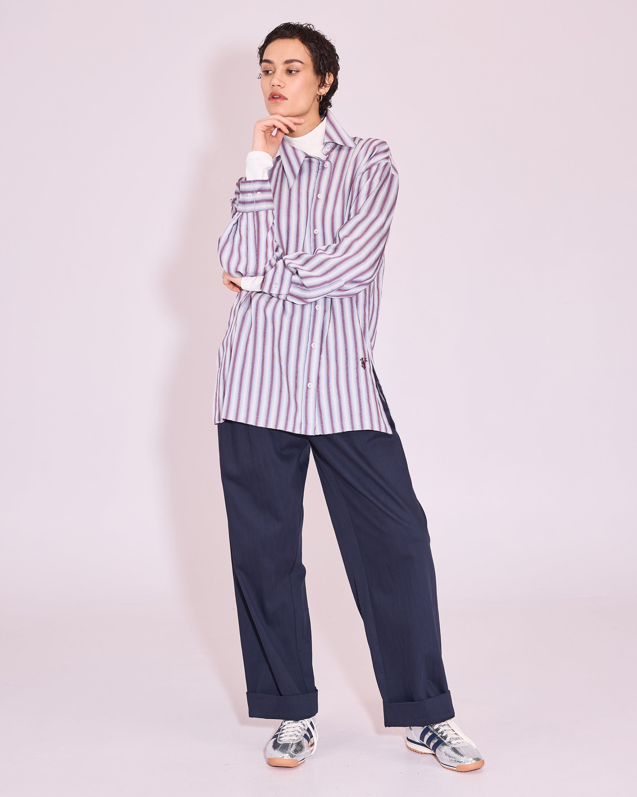 NVW26B122X-J0200-001-WH.jpg