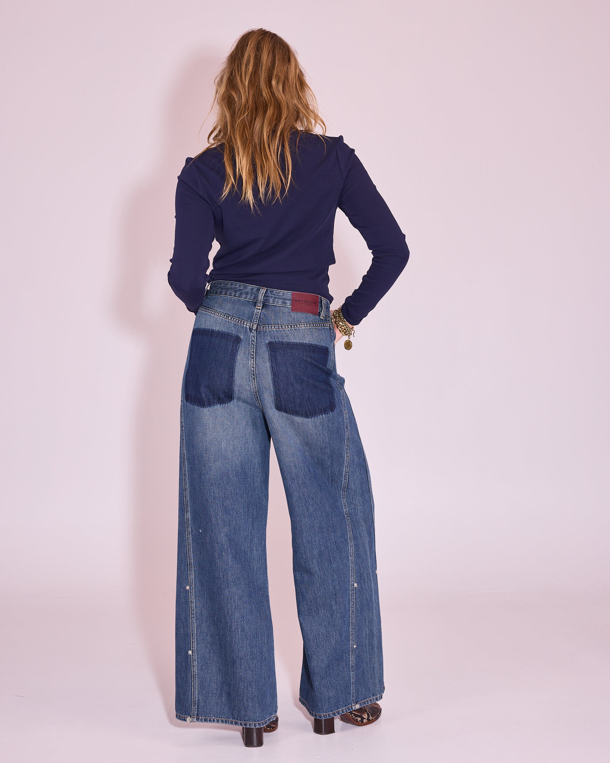 Gisely rolkraag T-shirt in midnight blue