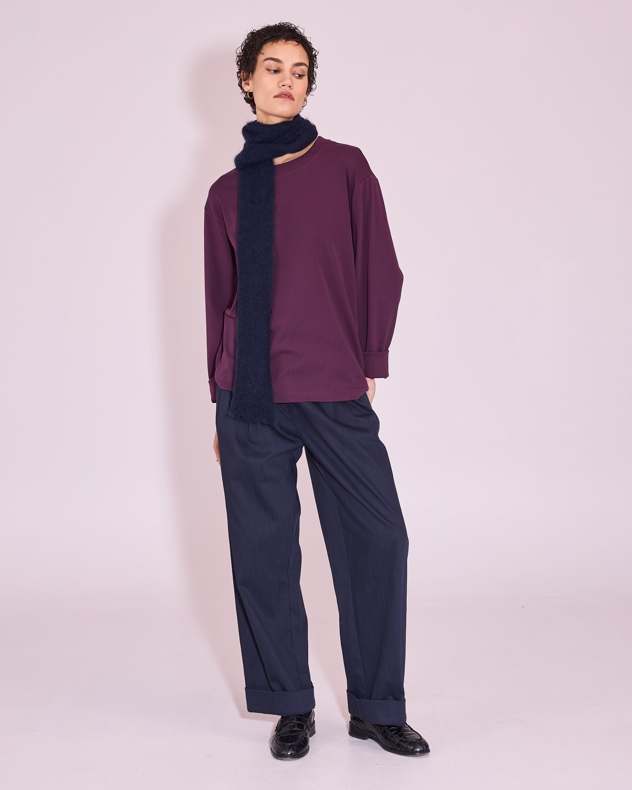 Geoff T-shirt in plum