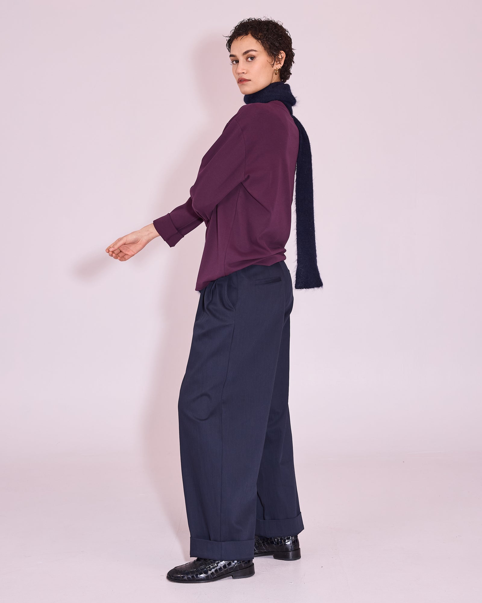 NVW26B123X-J0200-482-WB.jpg