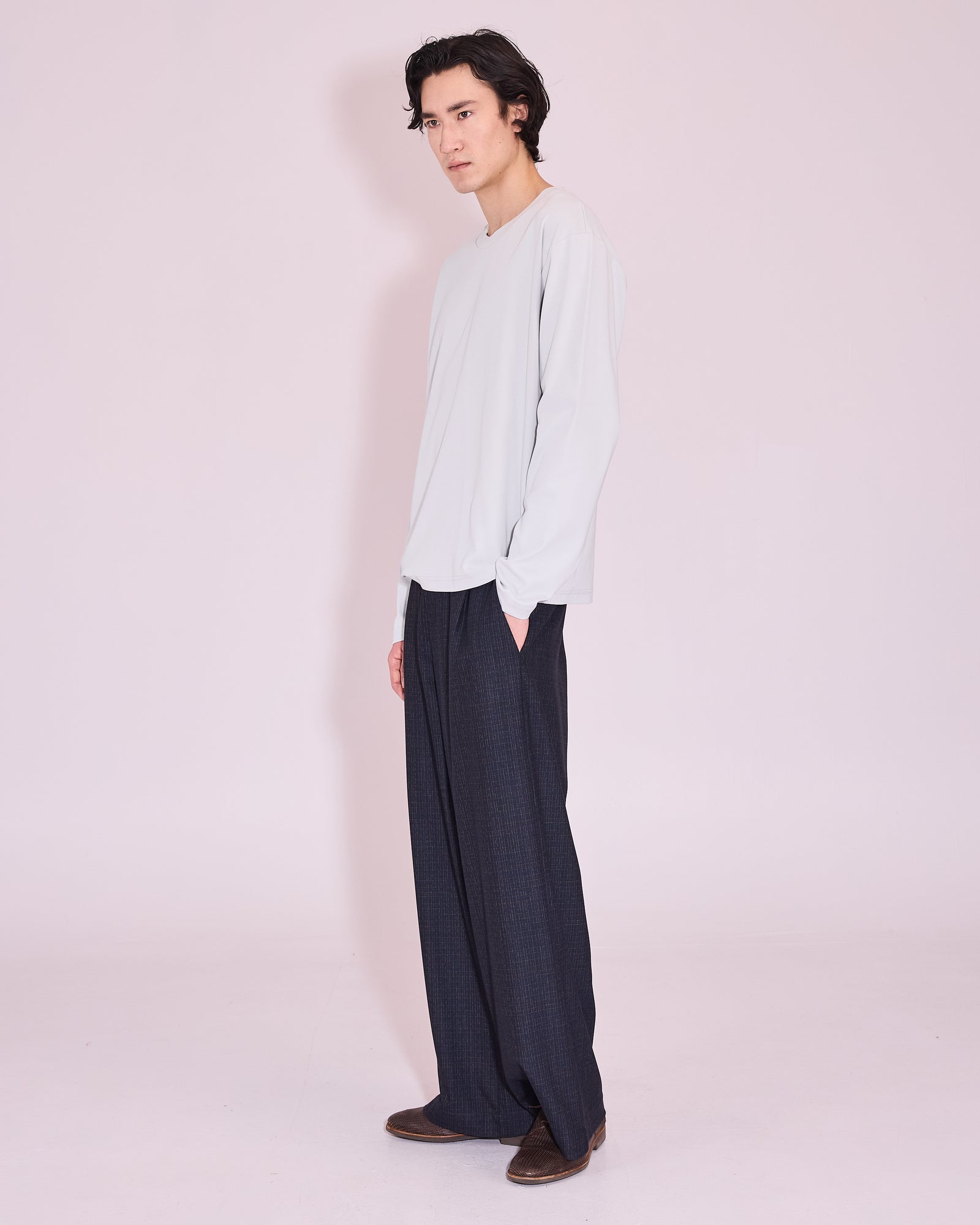 NVW26B123X-J0200-812-BB.jpg