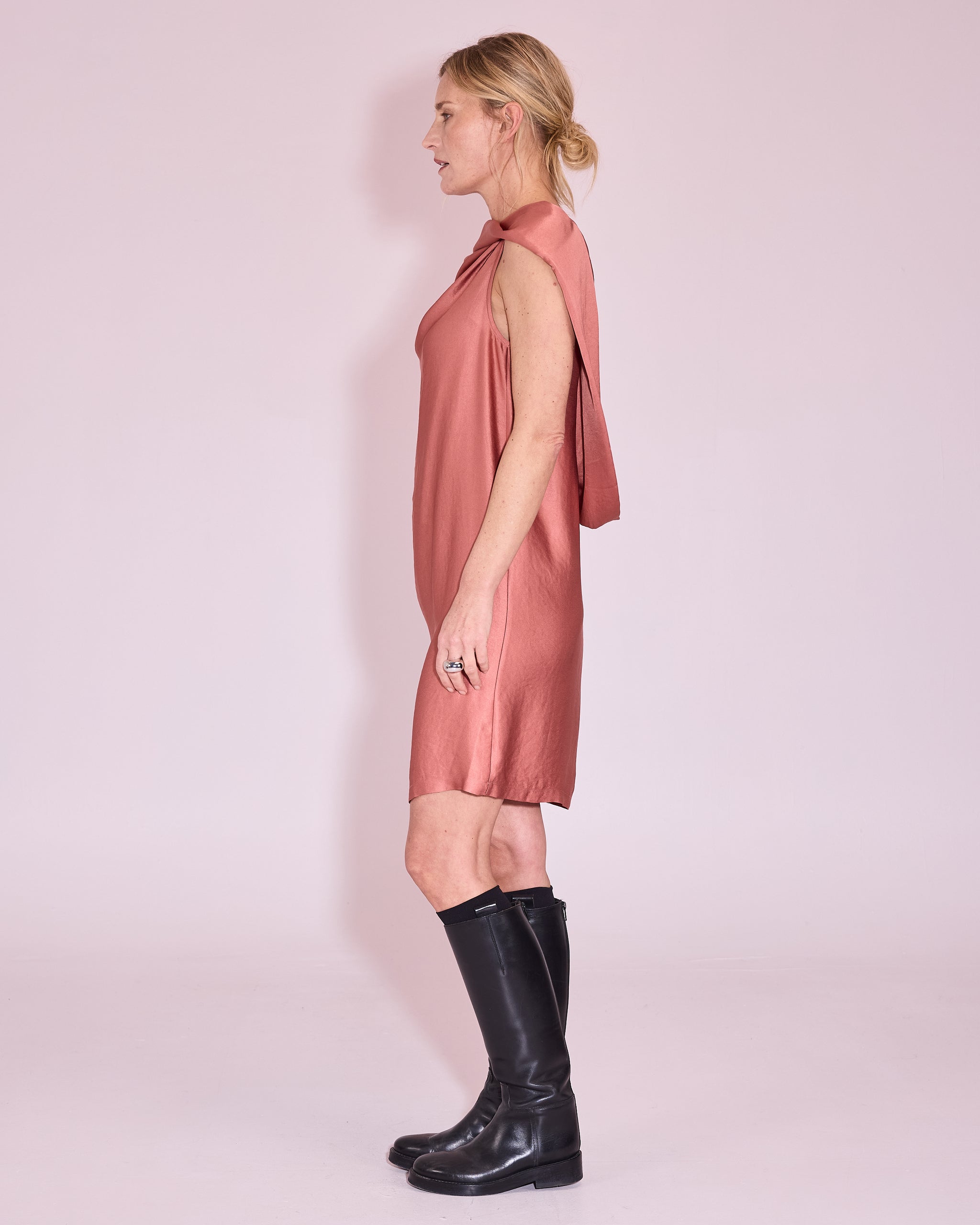 Jill dress in faded rose