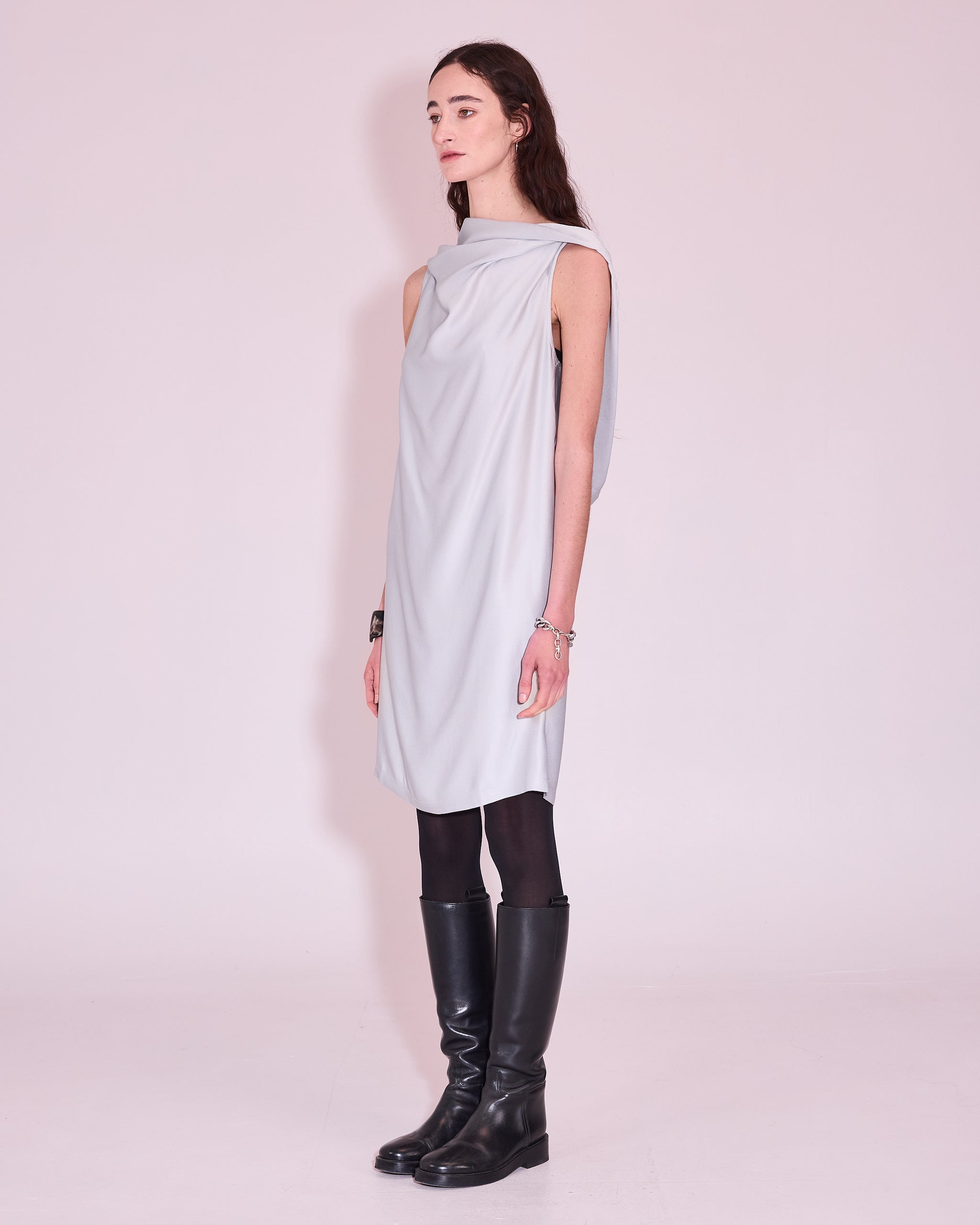 Jill dress in silver