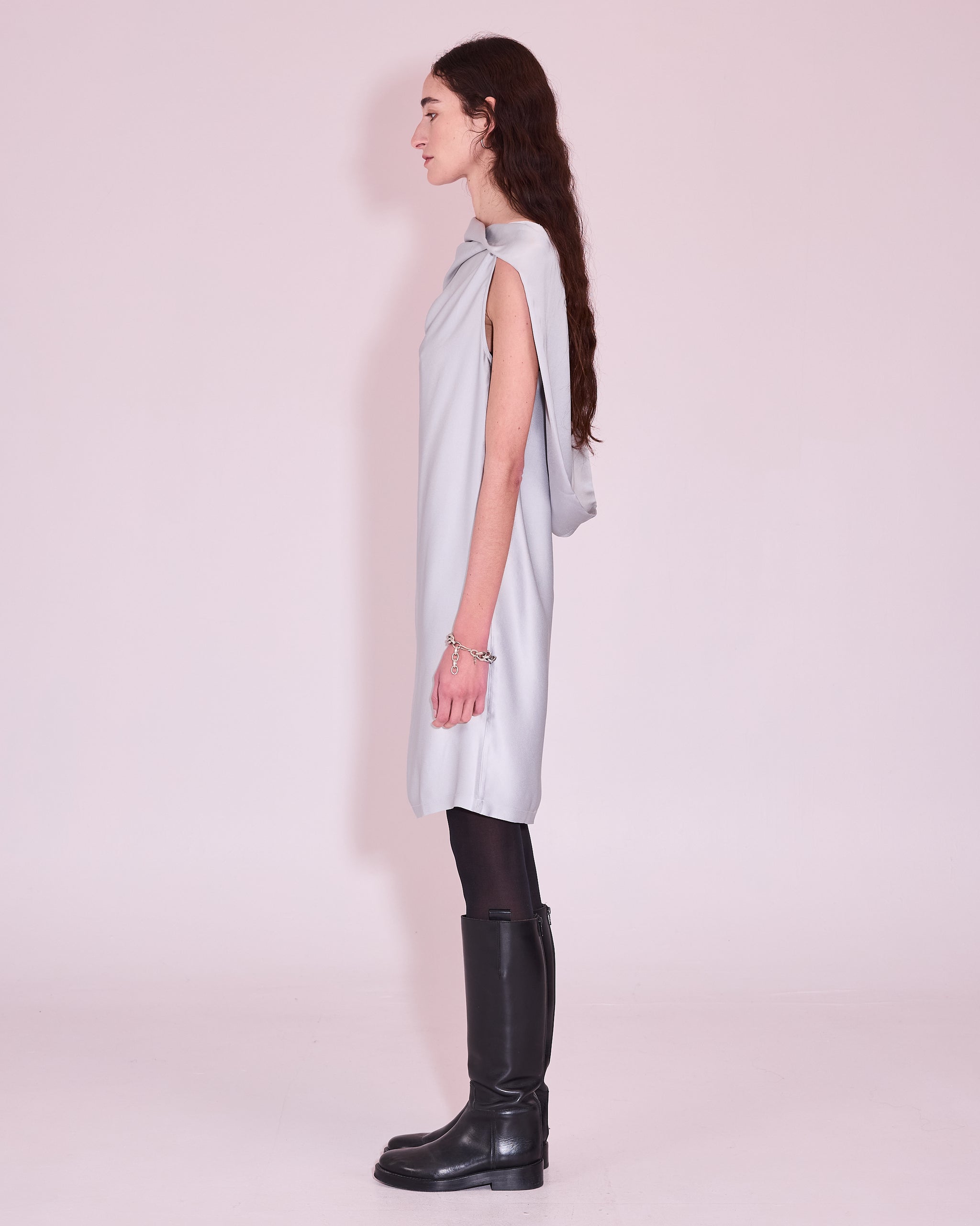 Jill dress in silver