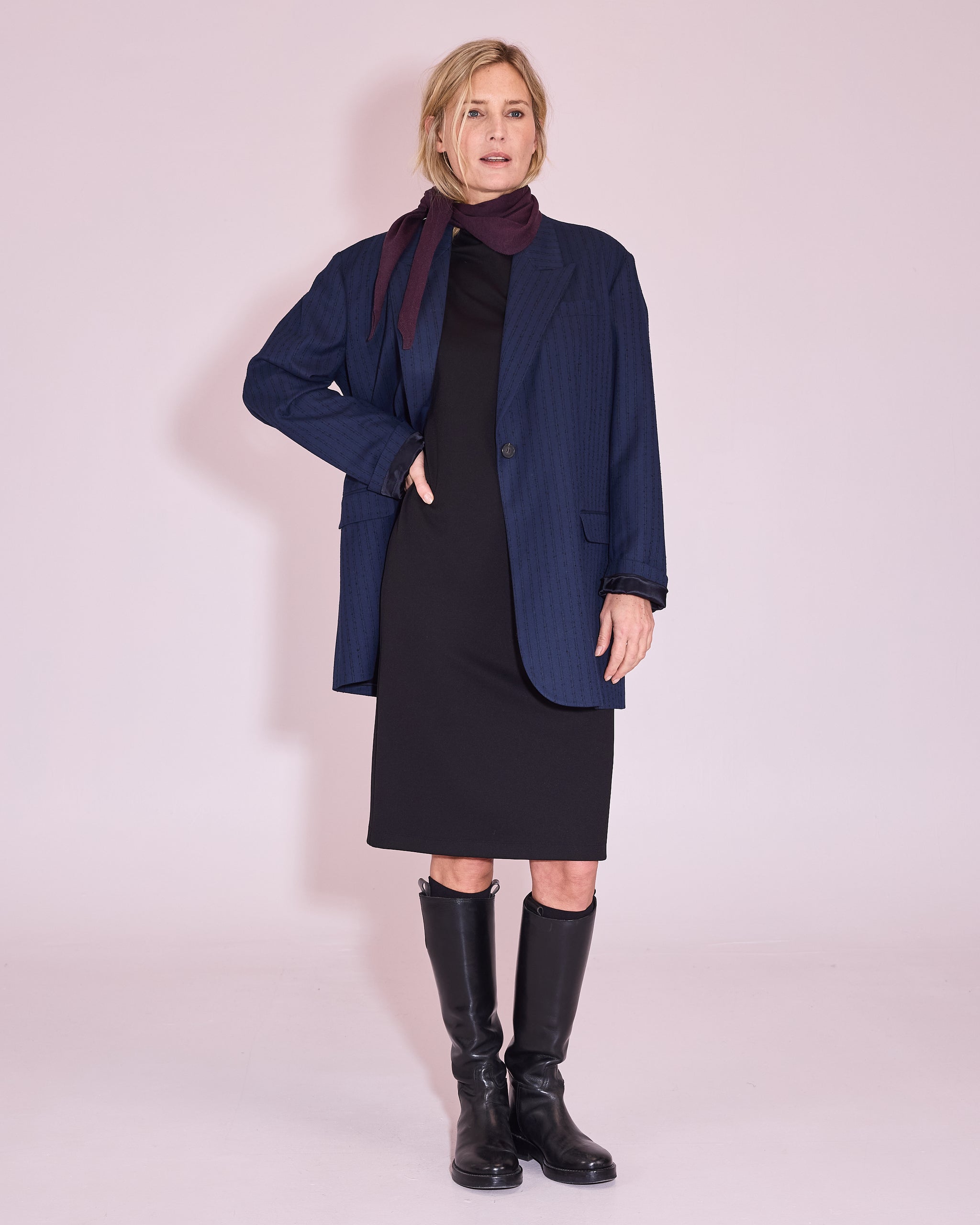 Julina zwarte jurk