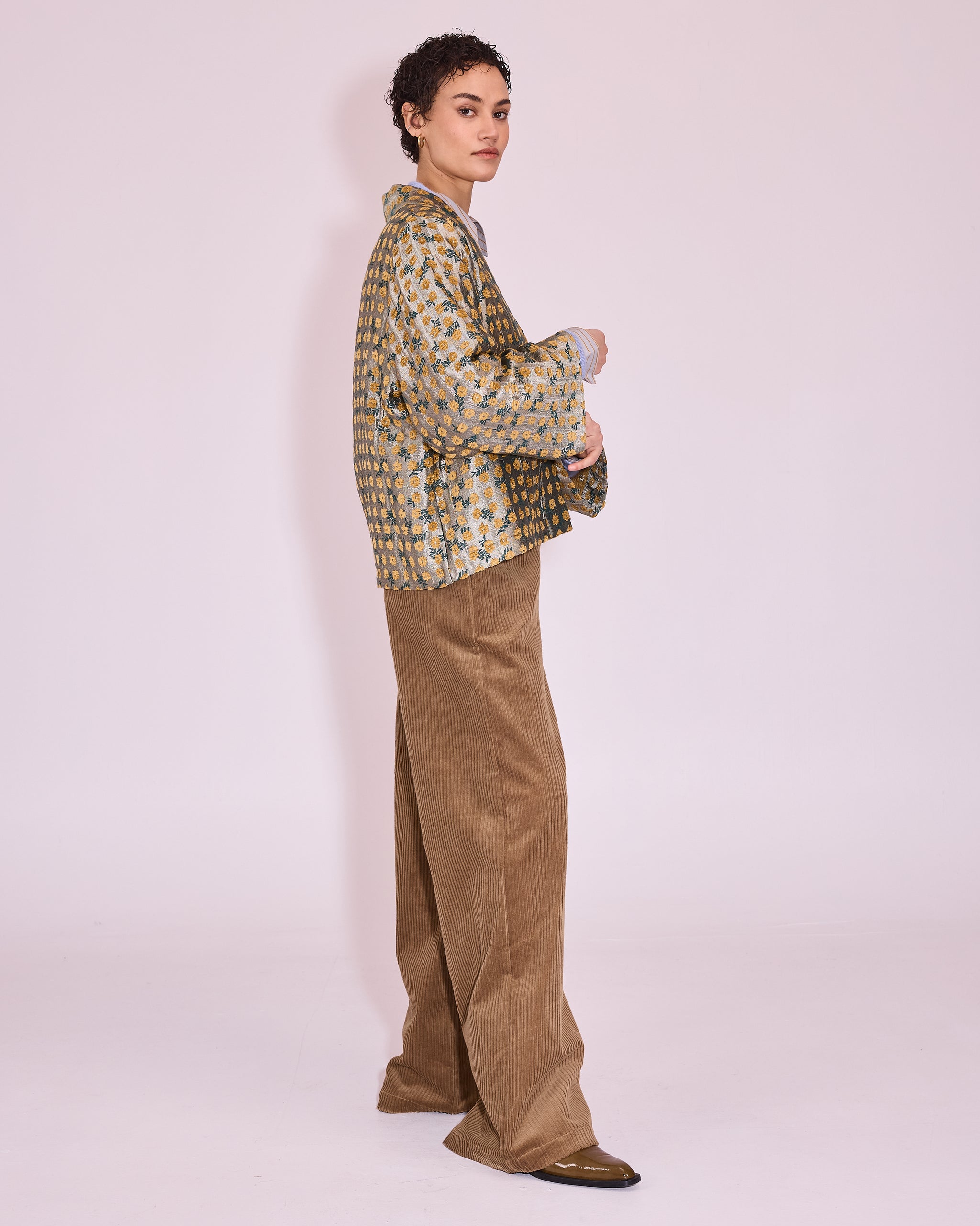 Flenn kimono in golden flower
