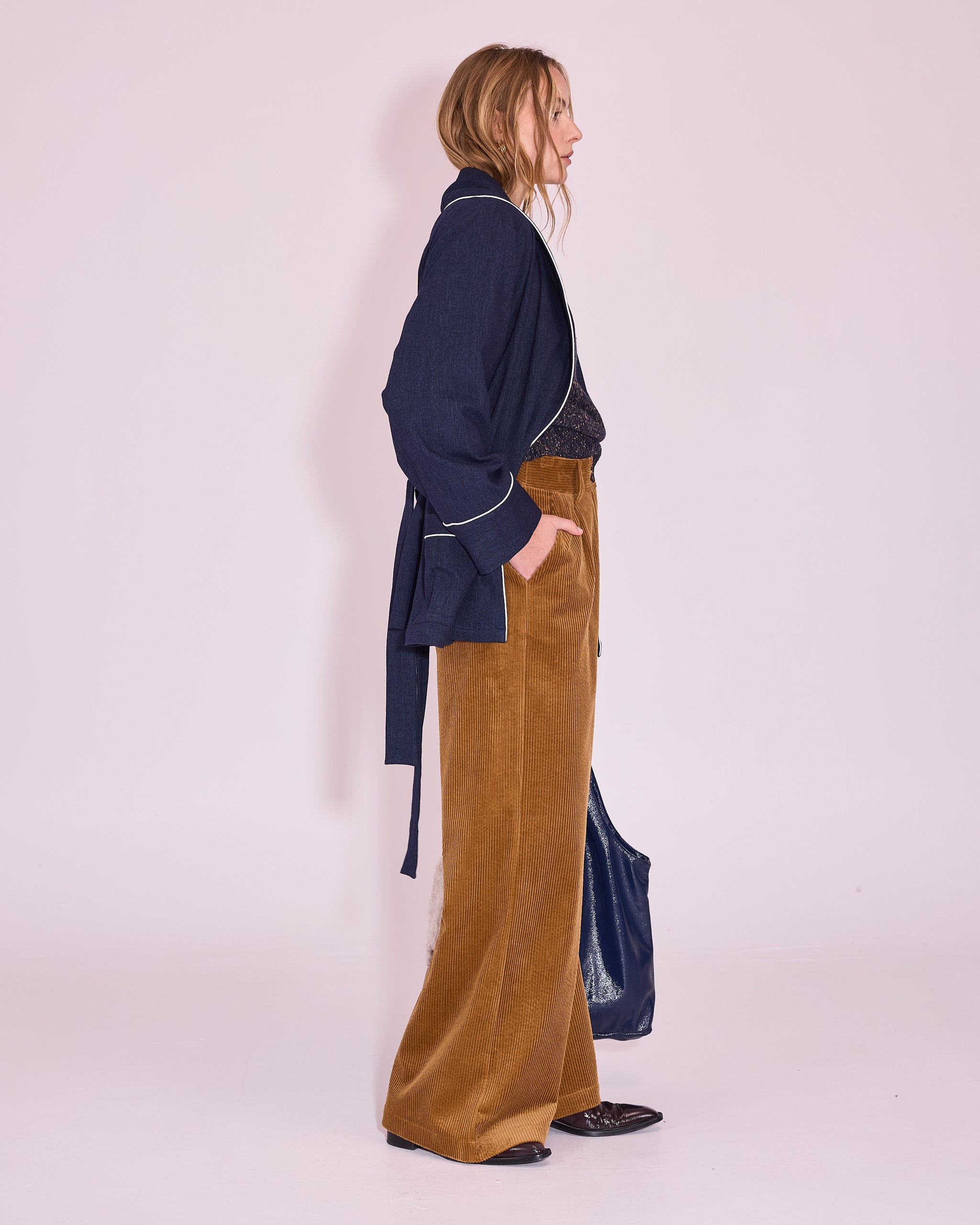 Joseph vest in dark blue