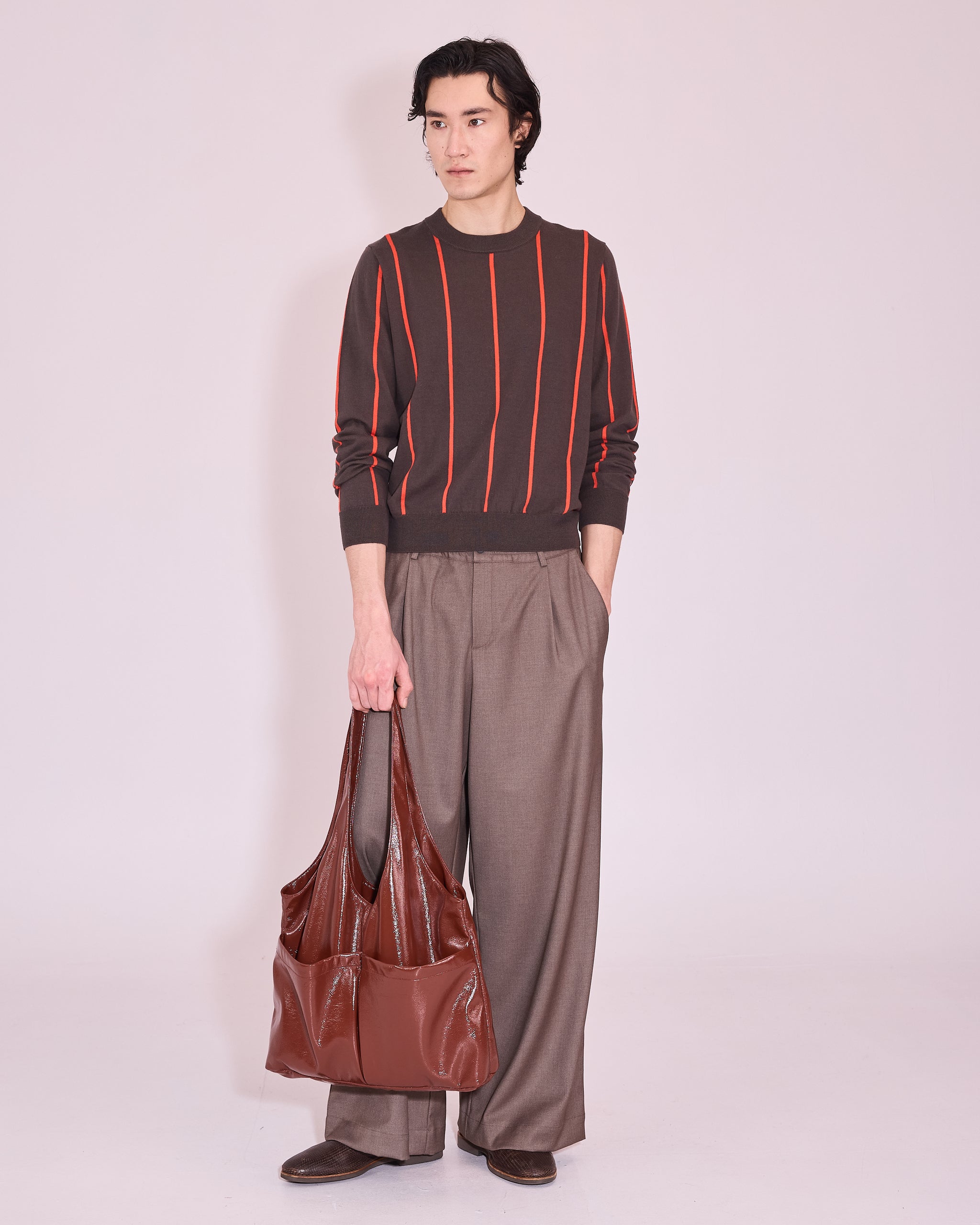 Jackson jumper in Turkish coffee/ red