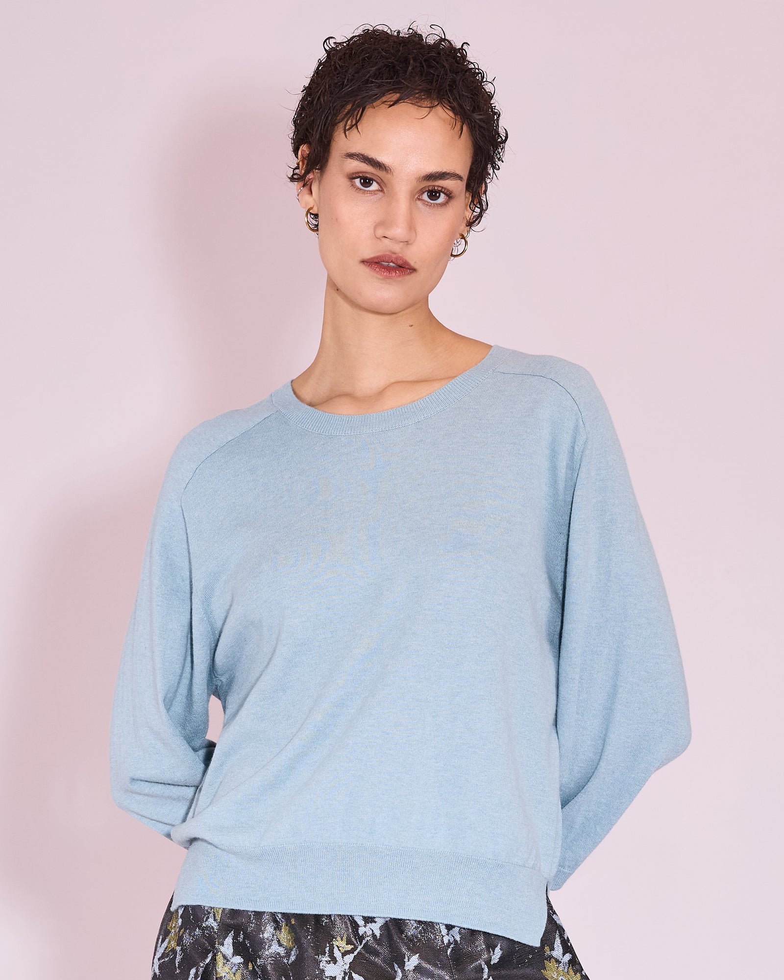 Jadara knitted sweaterr in cloud blue