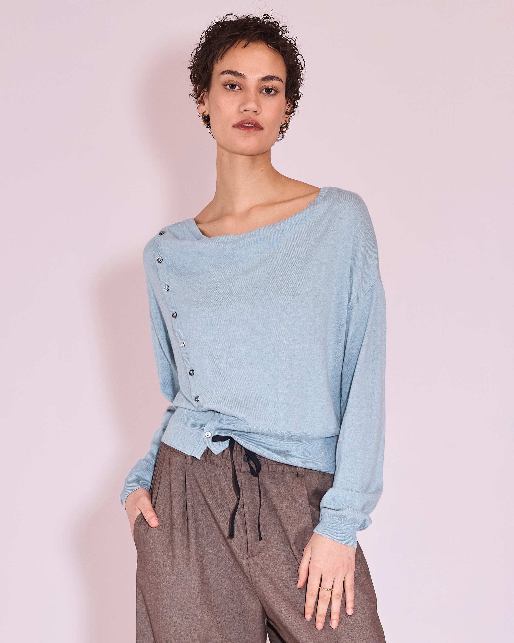 Jinzhou knitted sweater in cloud blue